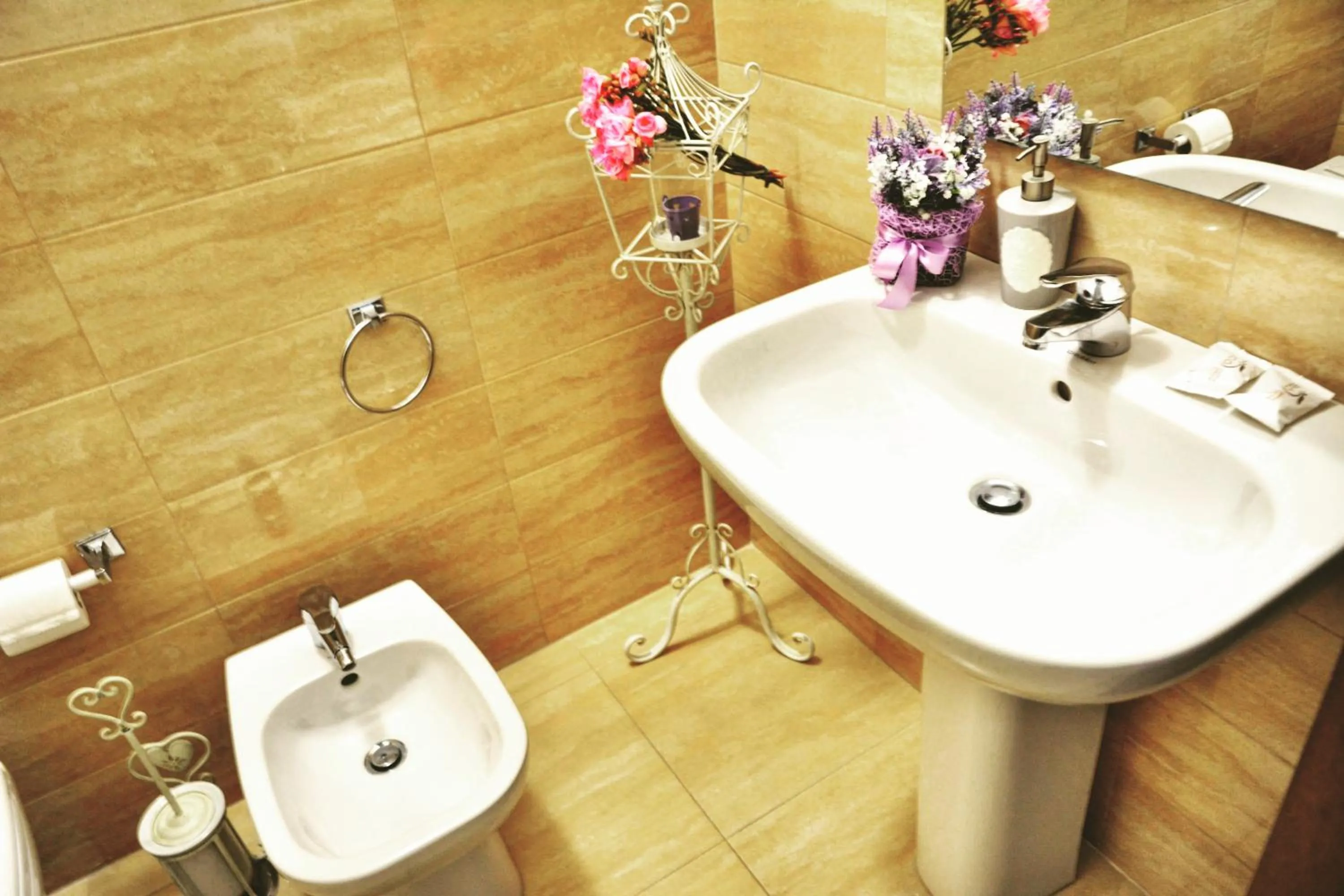 Bathroom in RomAntic Dreams