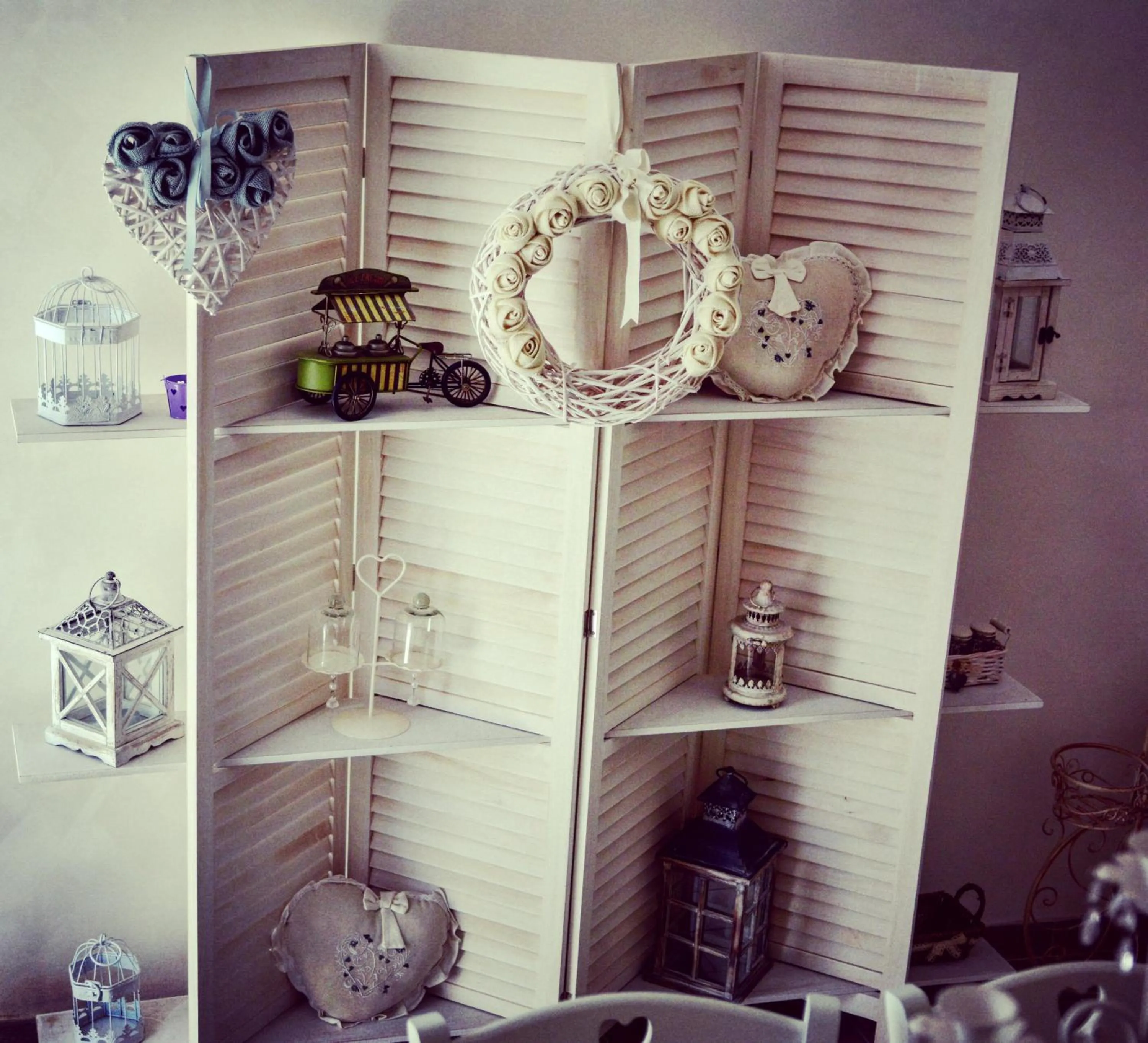 Communal lounge/ TV room in RomAntic Dreams