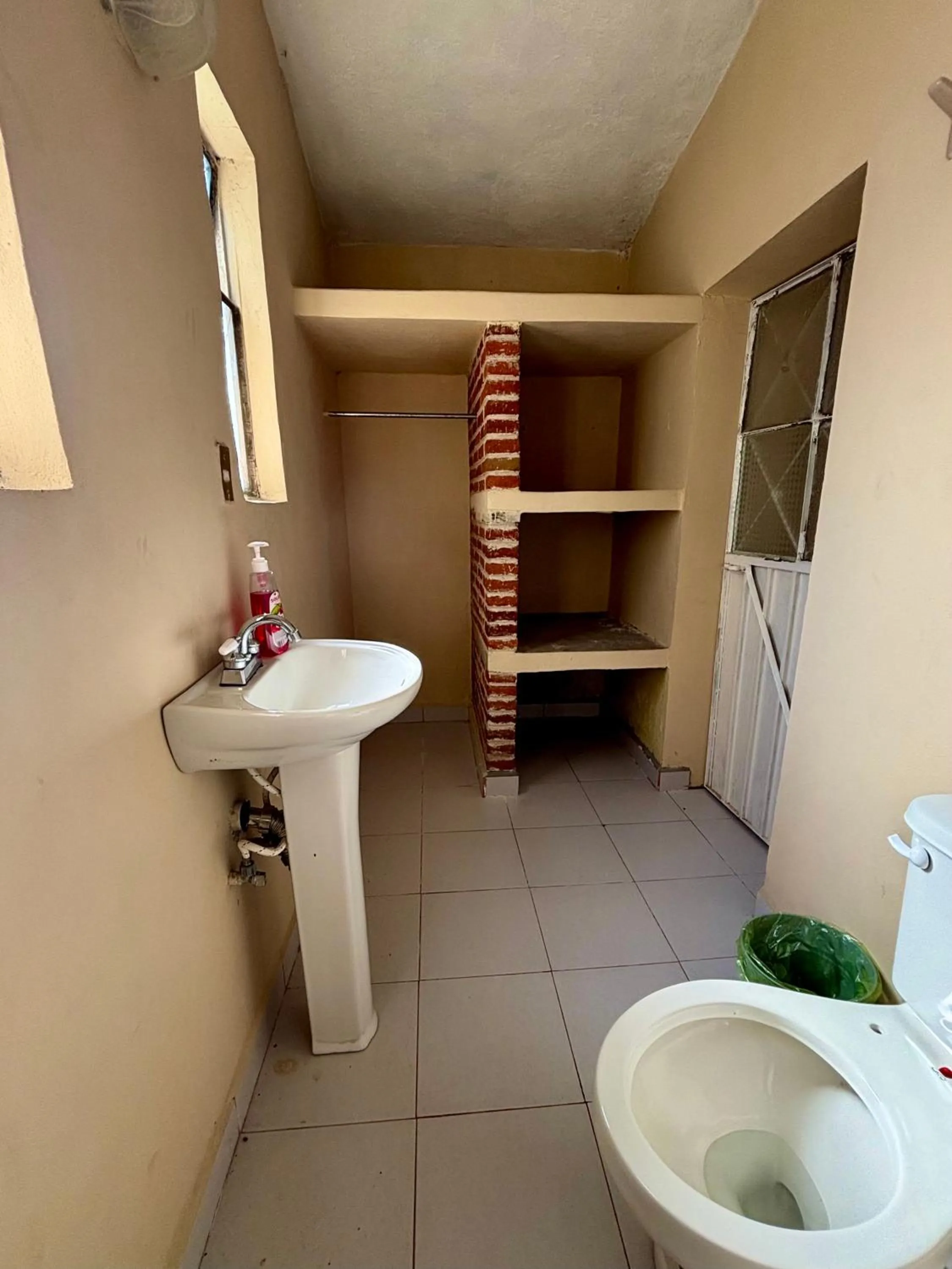 Toilet in Hotel Las Palmas By GEstores