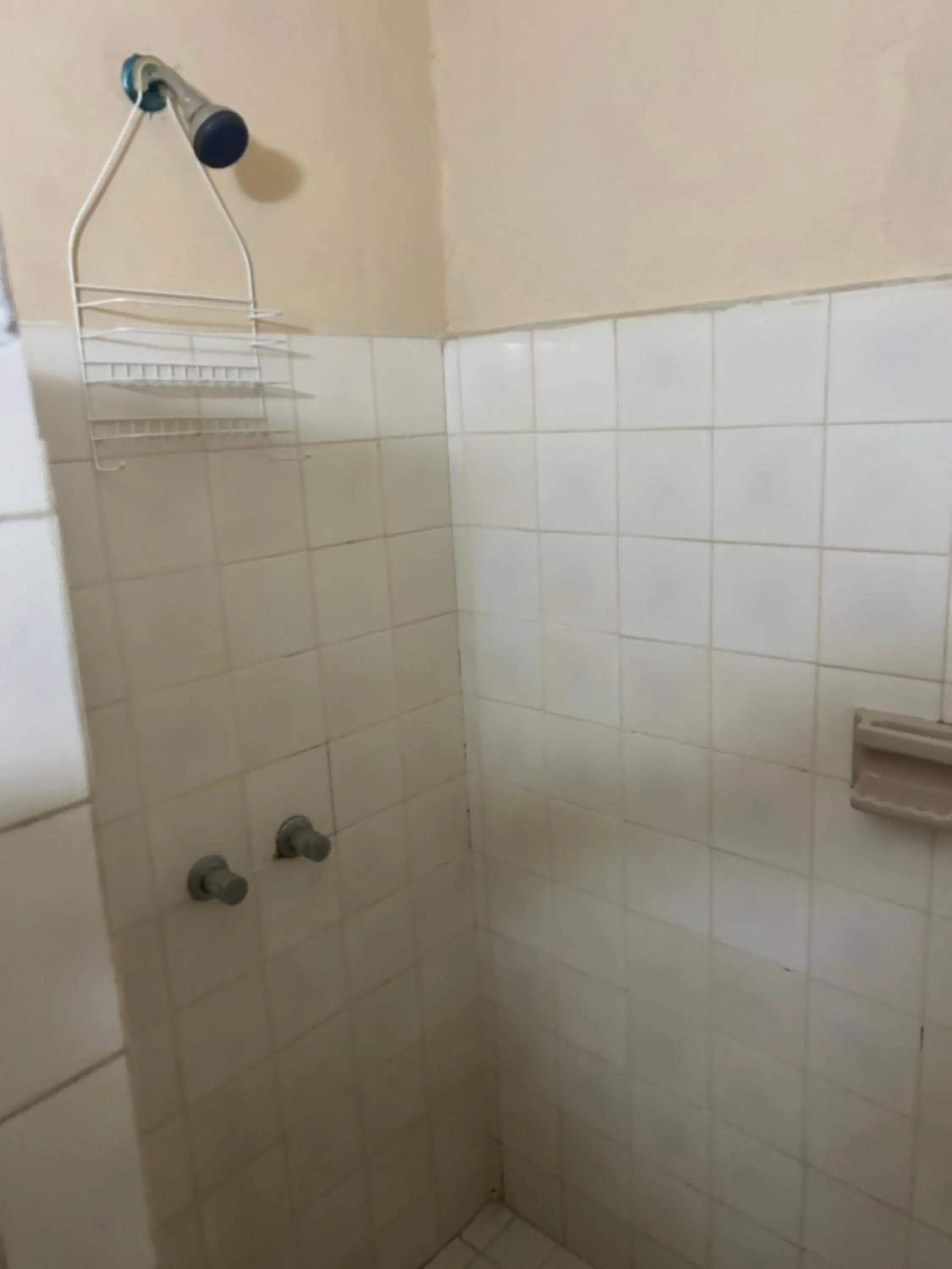 Shower in Hotel Las Palmas By GEstores