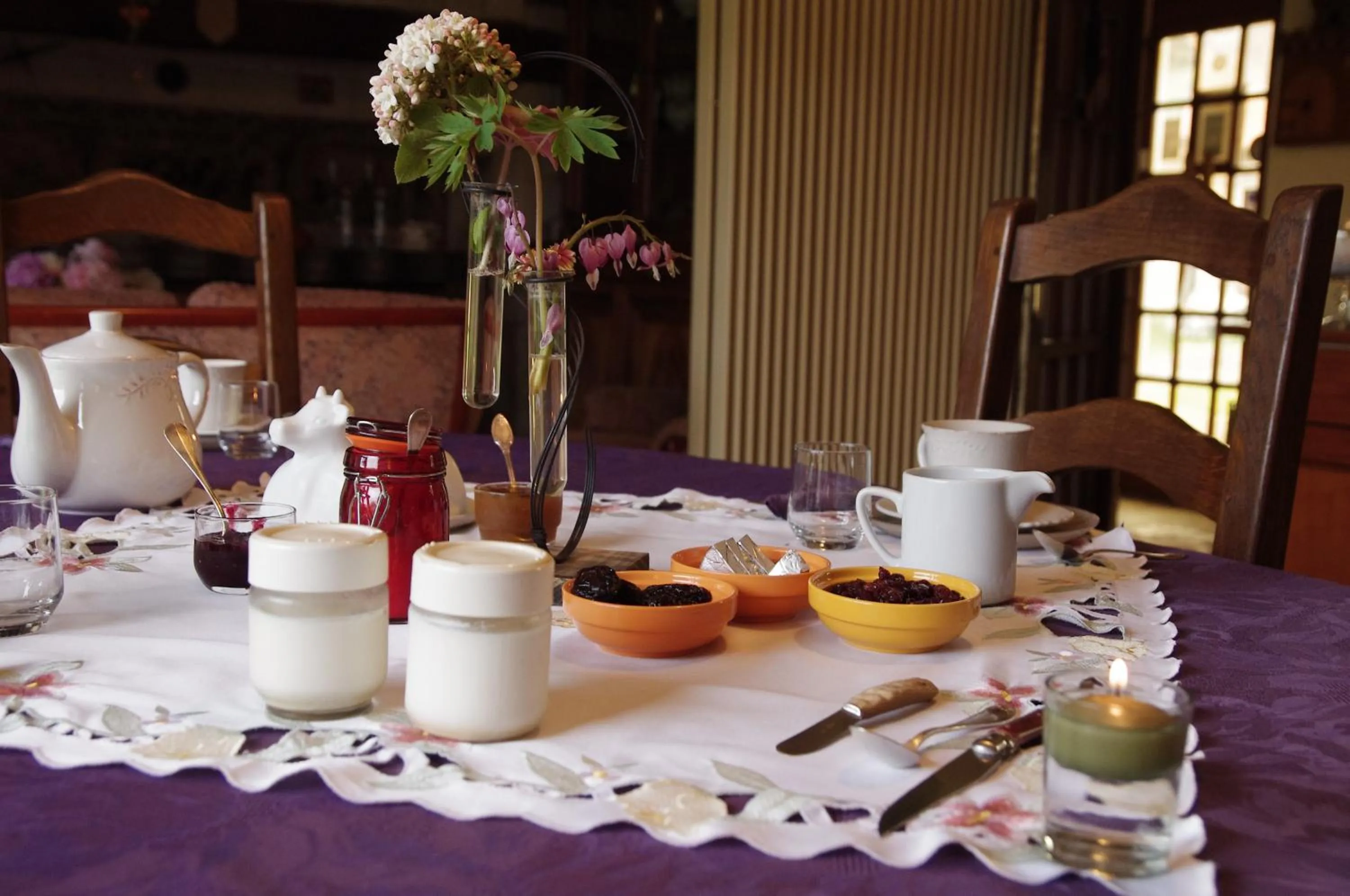 Continental breakfast in La Commanderie