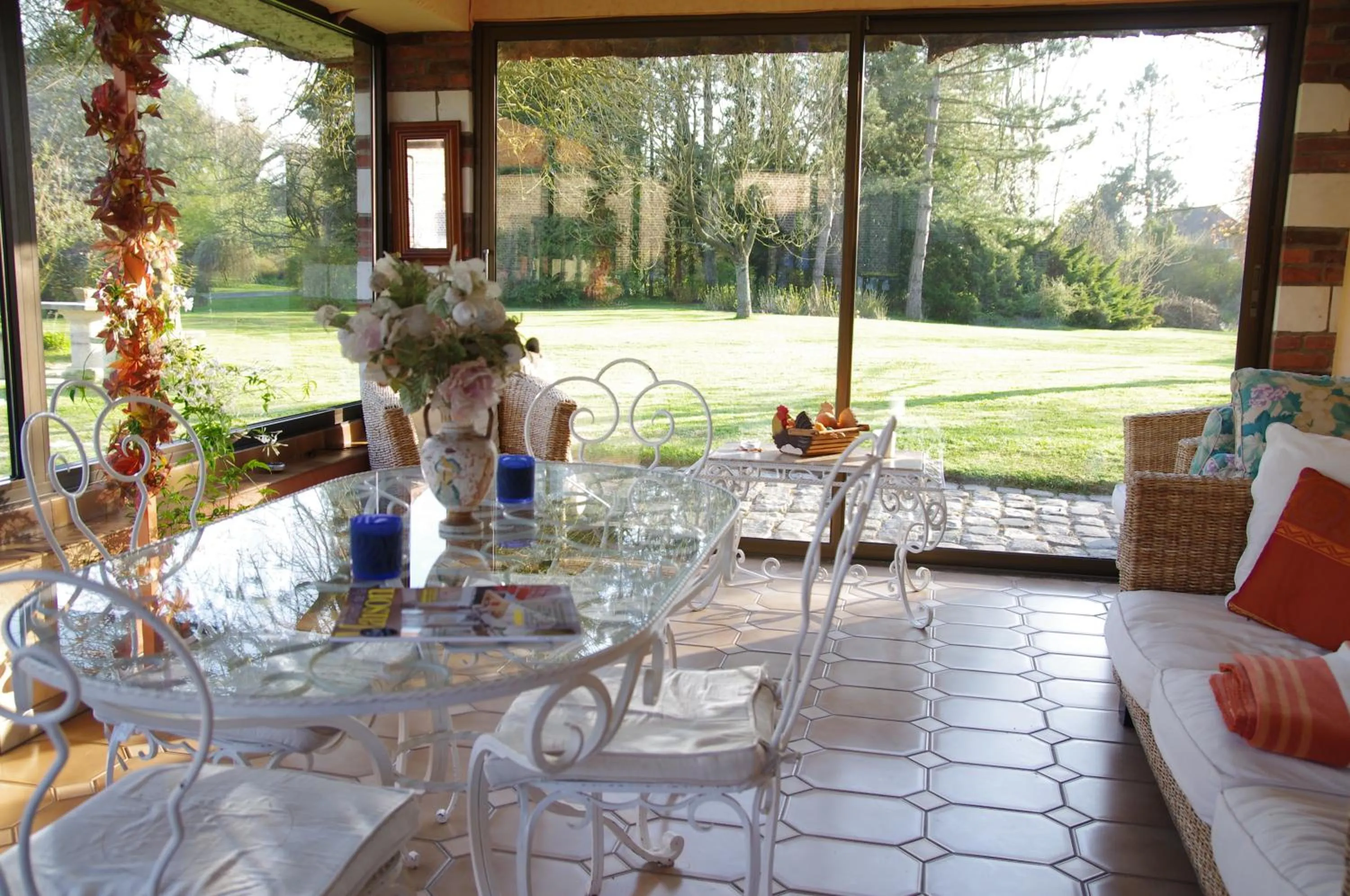 Area and facilities in La Commanderie