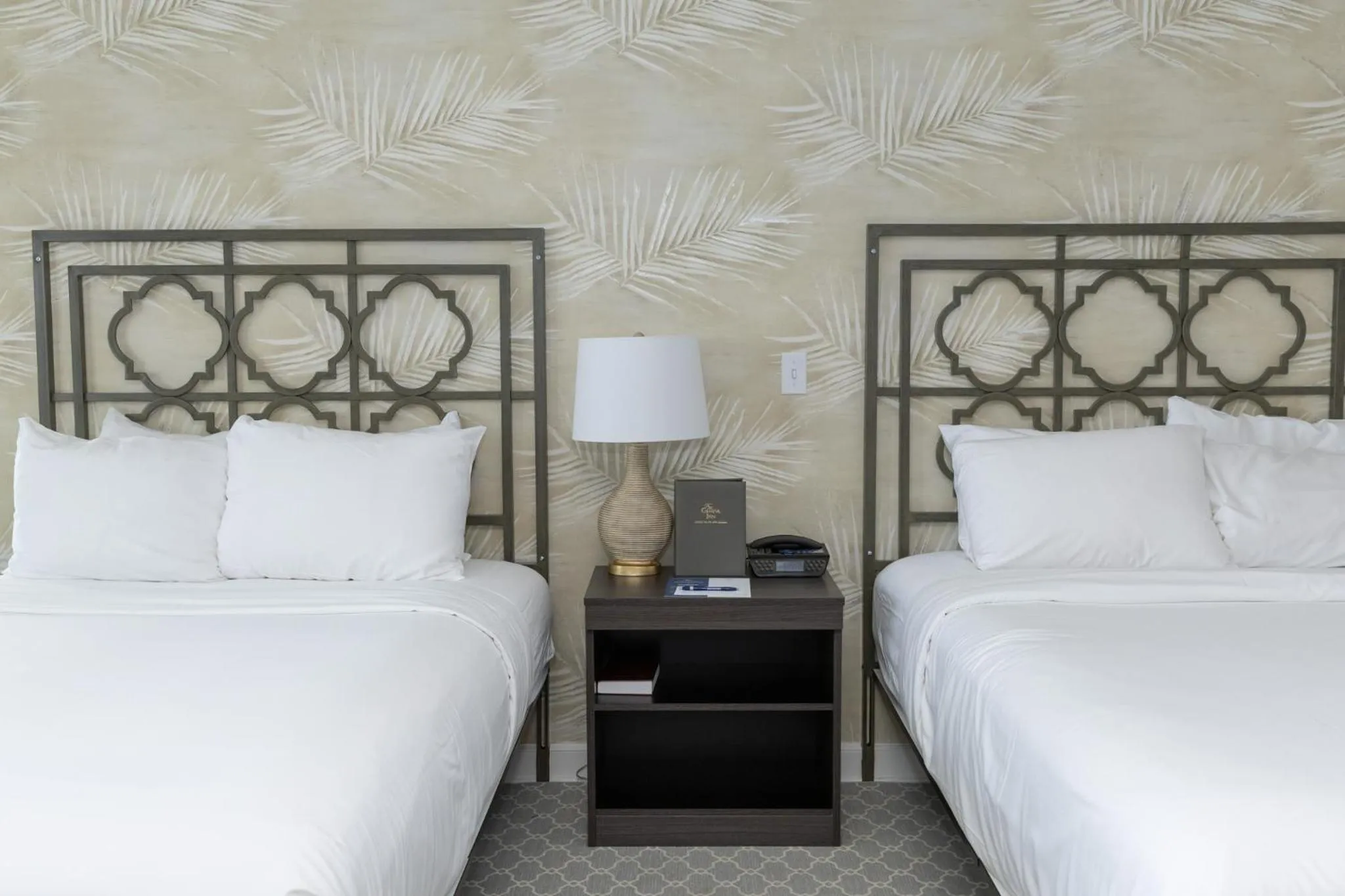 Bedroom, Bed in The Geneva Inn