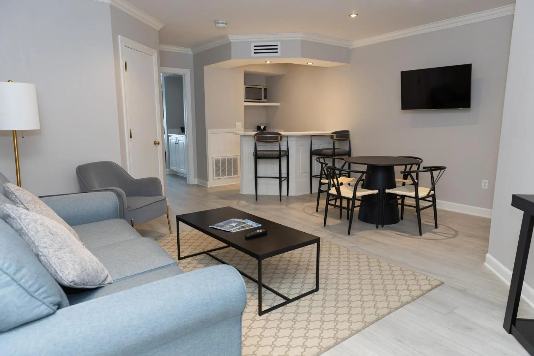 Seating area in The Geneva Inn