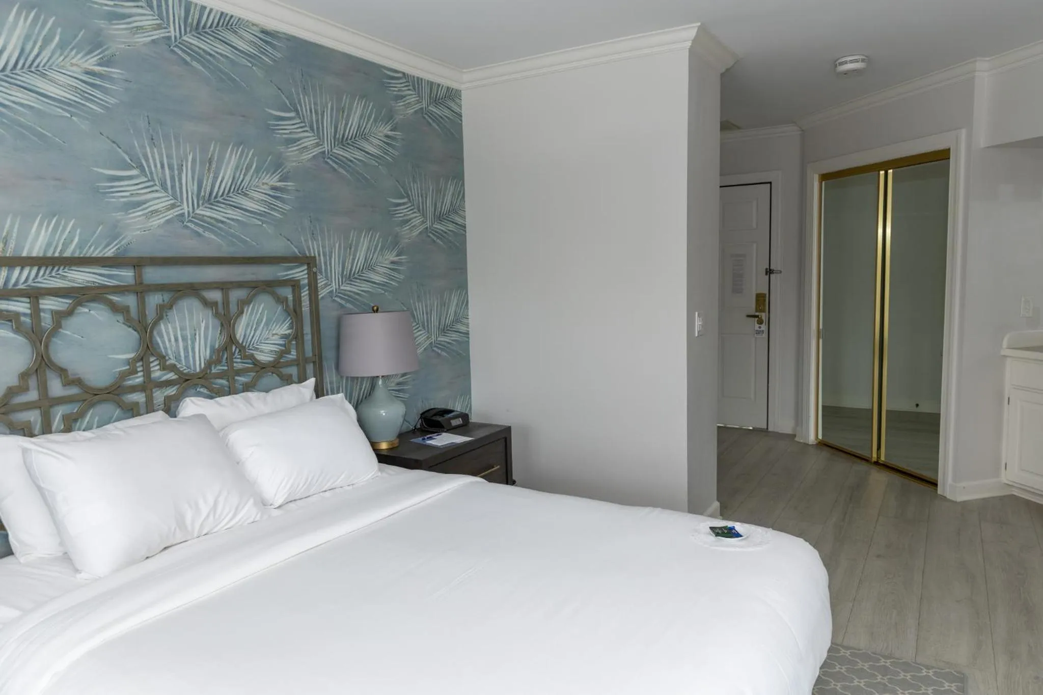 Bedroom, Bed in The Geneva Inn