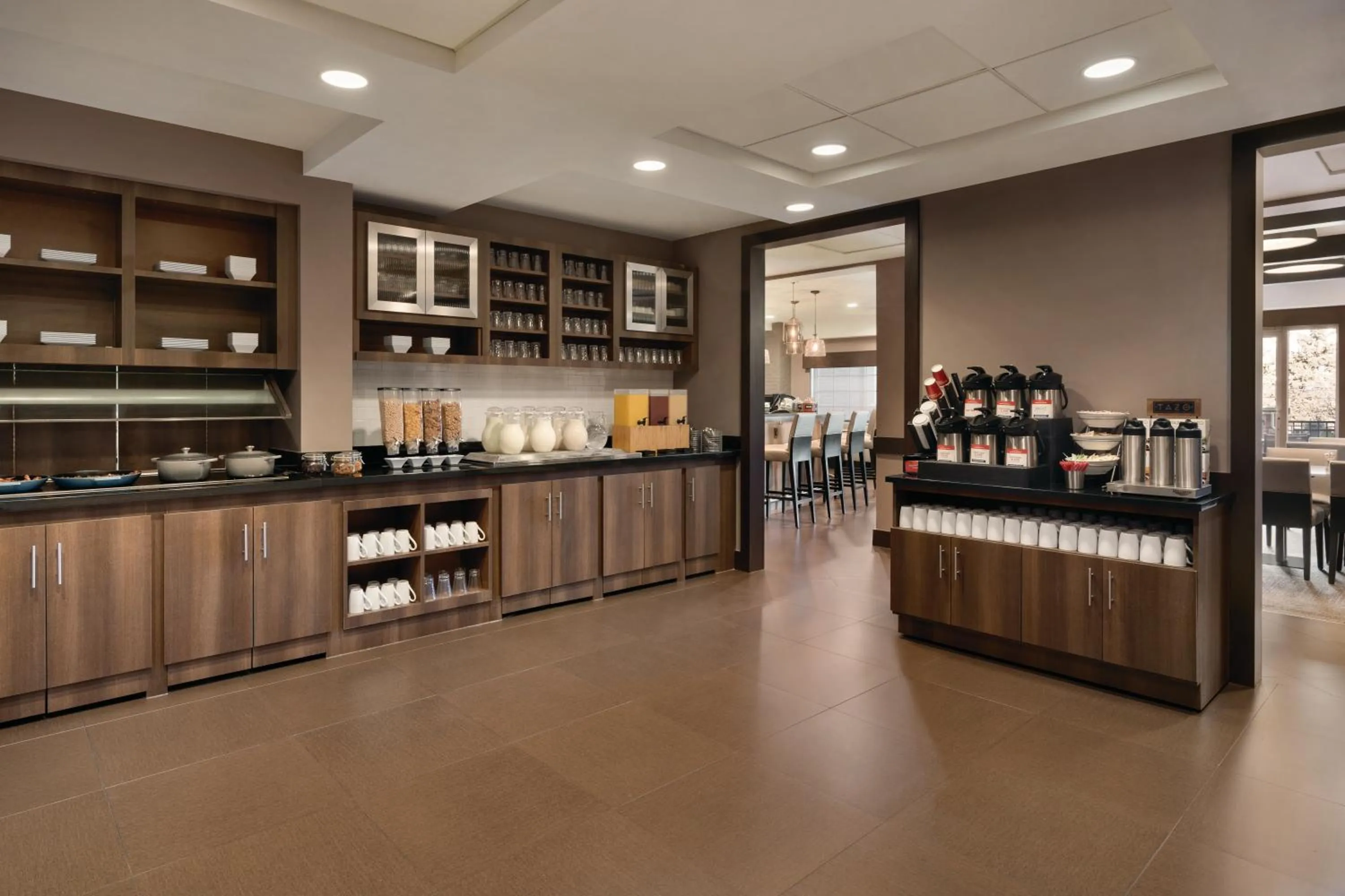 Buffet breakfast in Hyatt Place Philadelphia/ King of Prussia