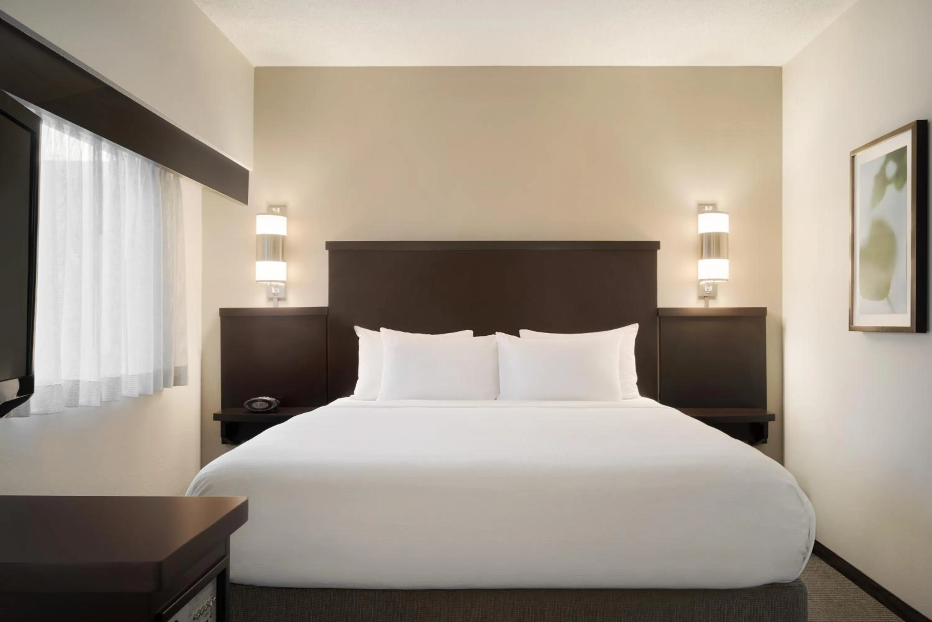 Bed in Hyatt Place Philadelphia/ King of Prussia