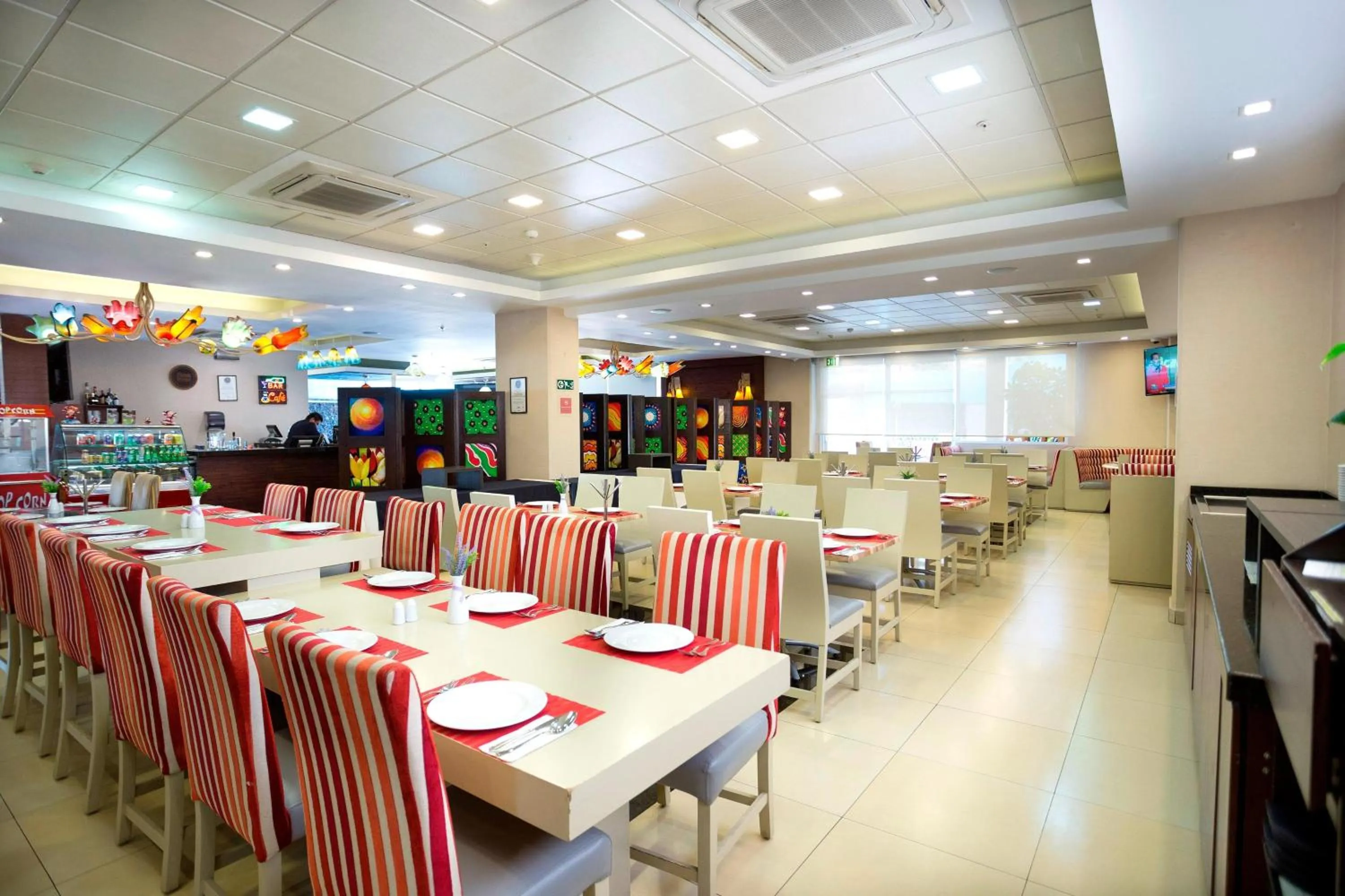 Restaurant/places to eat in Four Points by Sheraton Queretaro Norte