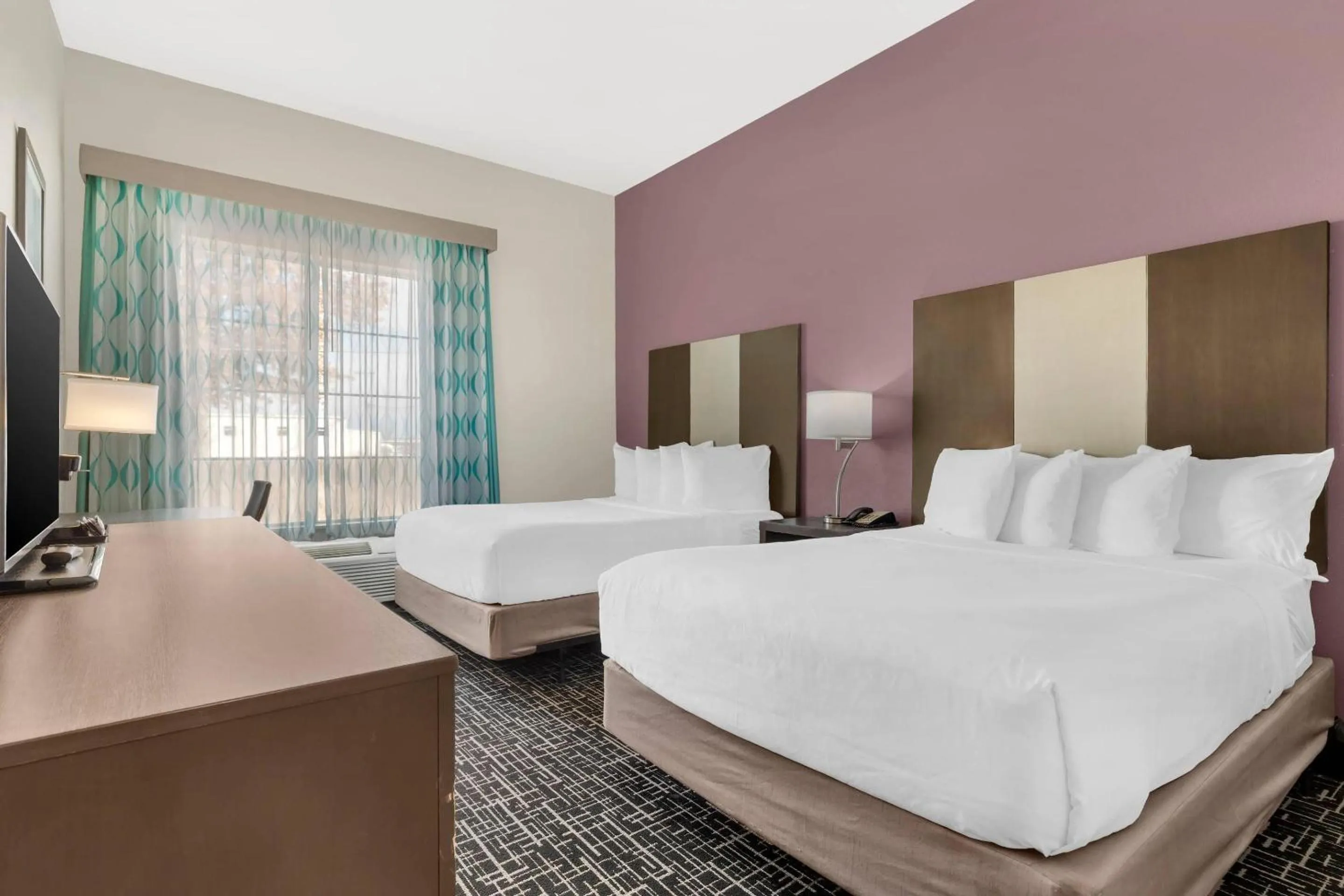 Bedroom, Bed in Comfort Inn & Suites