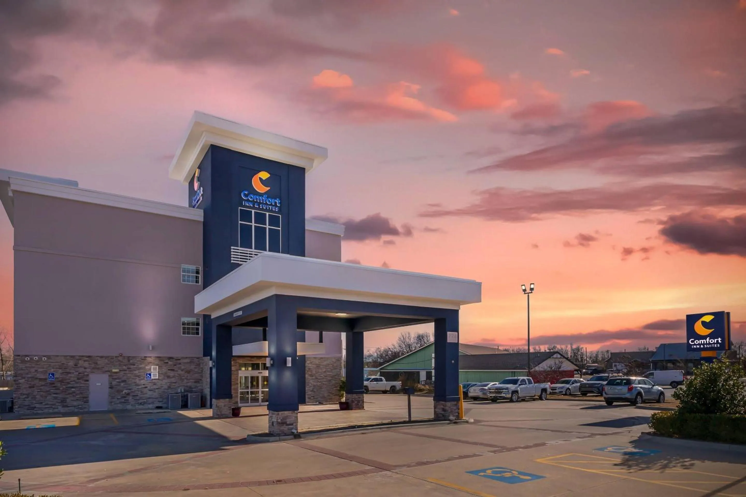 Property building in Comfort Inn & Suites