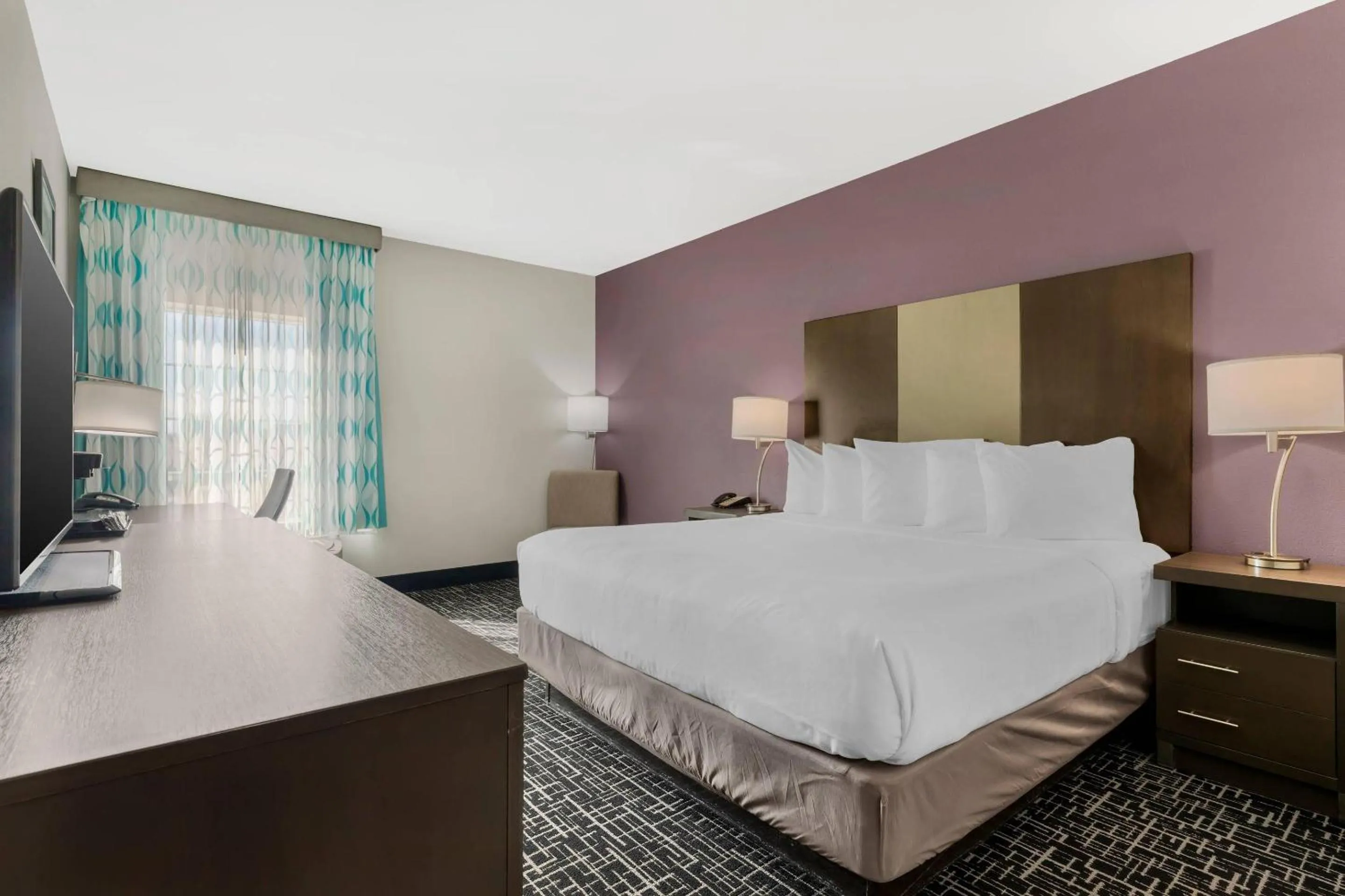 Bedroom, Bed in Comfort Inn & Suites