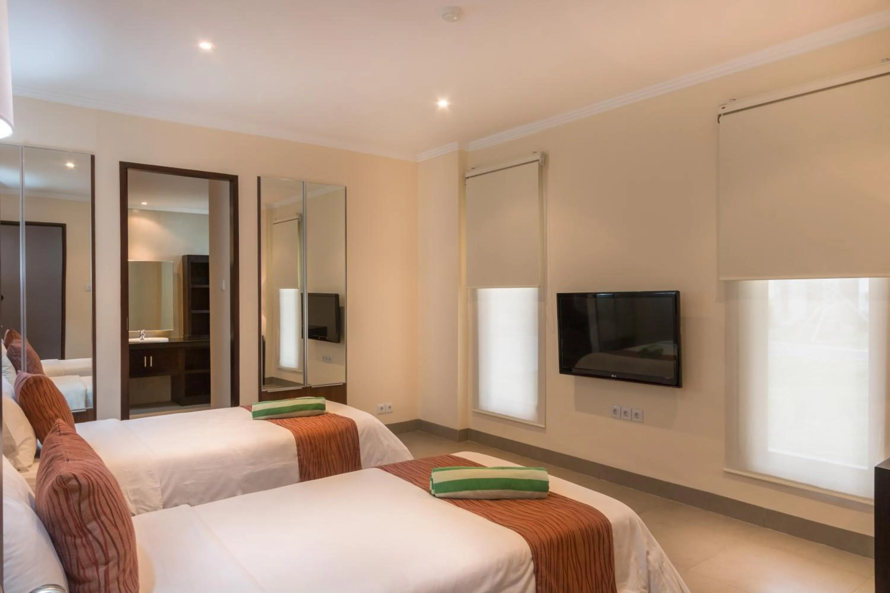 Bedroom, Bed in Peninsula Bay Resort