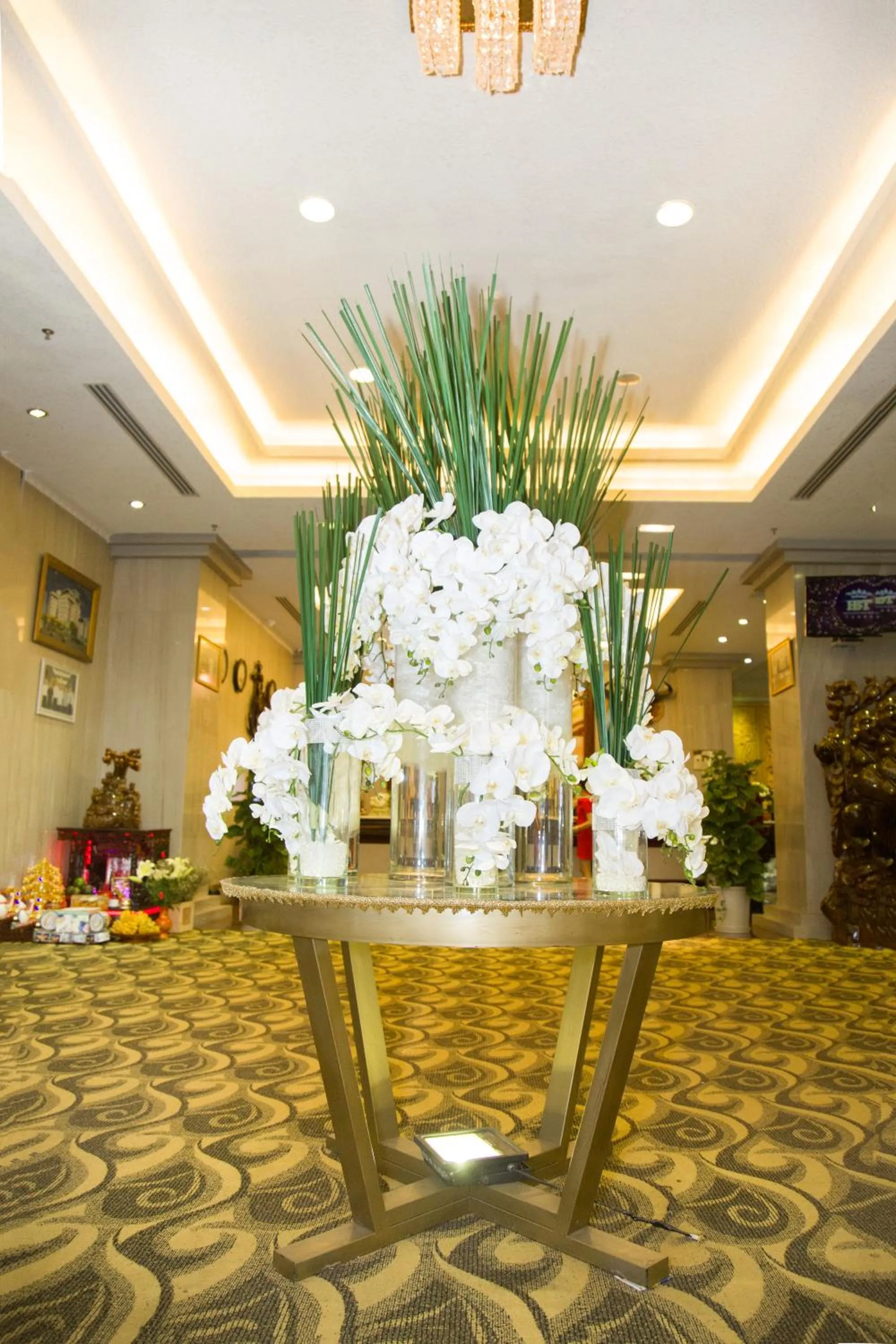 Hai Ba Trung Hotel & Spa