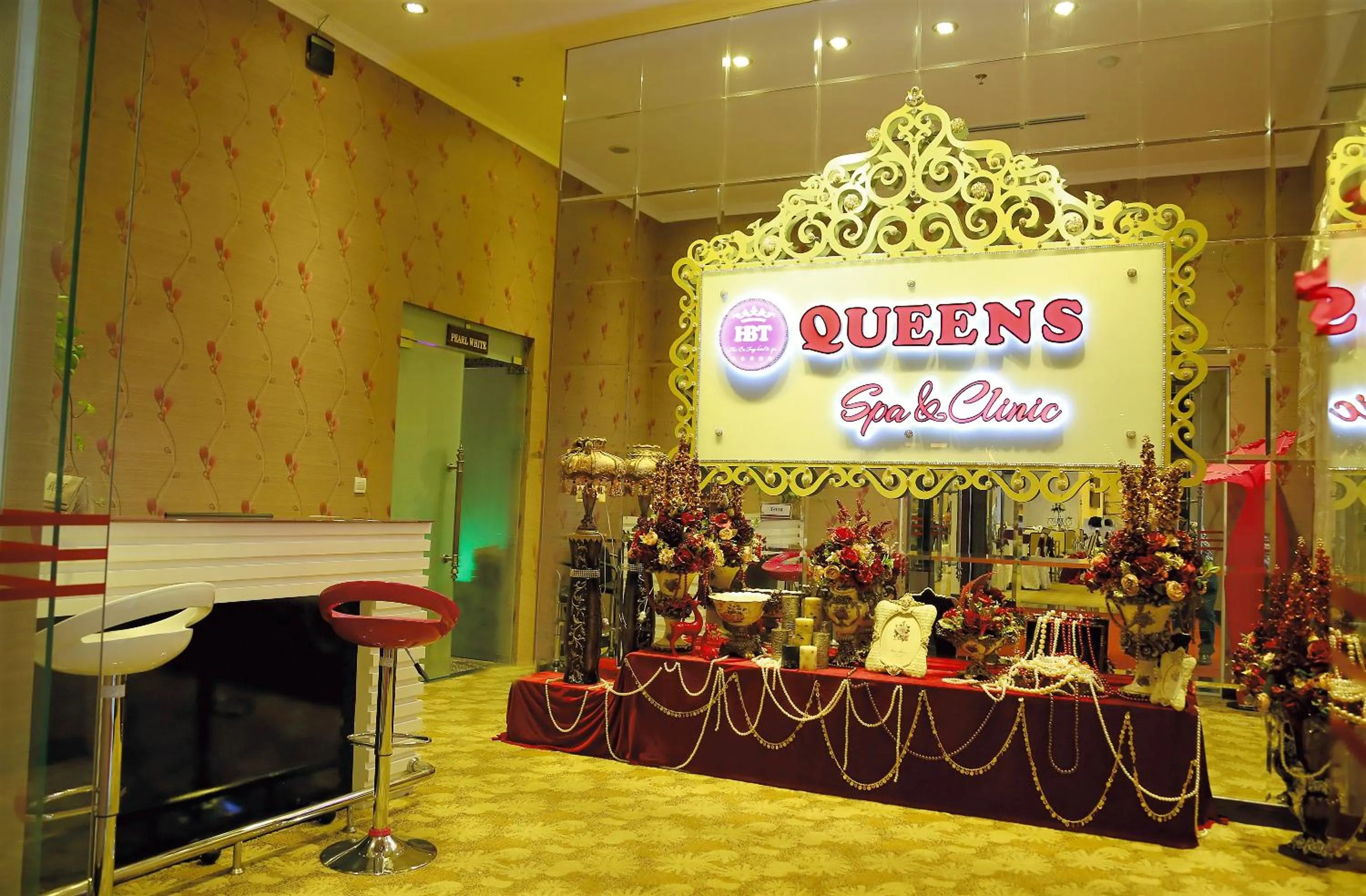 Area and facilities in Hai Ba Trung Hotel & Spa