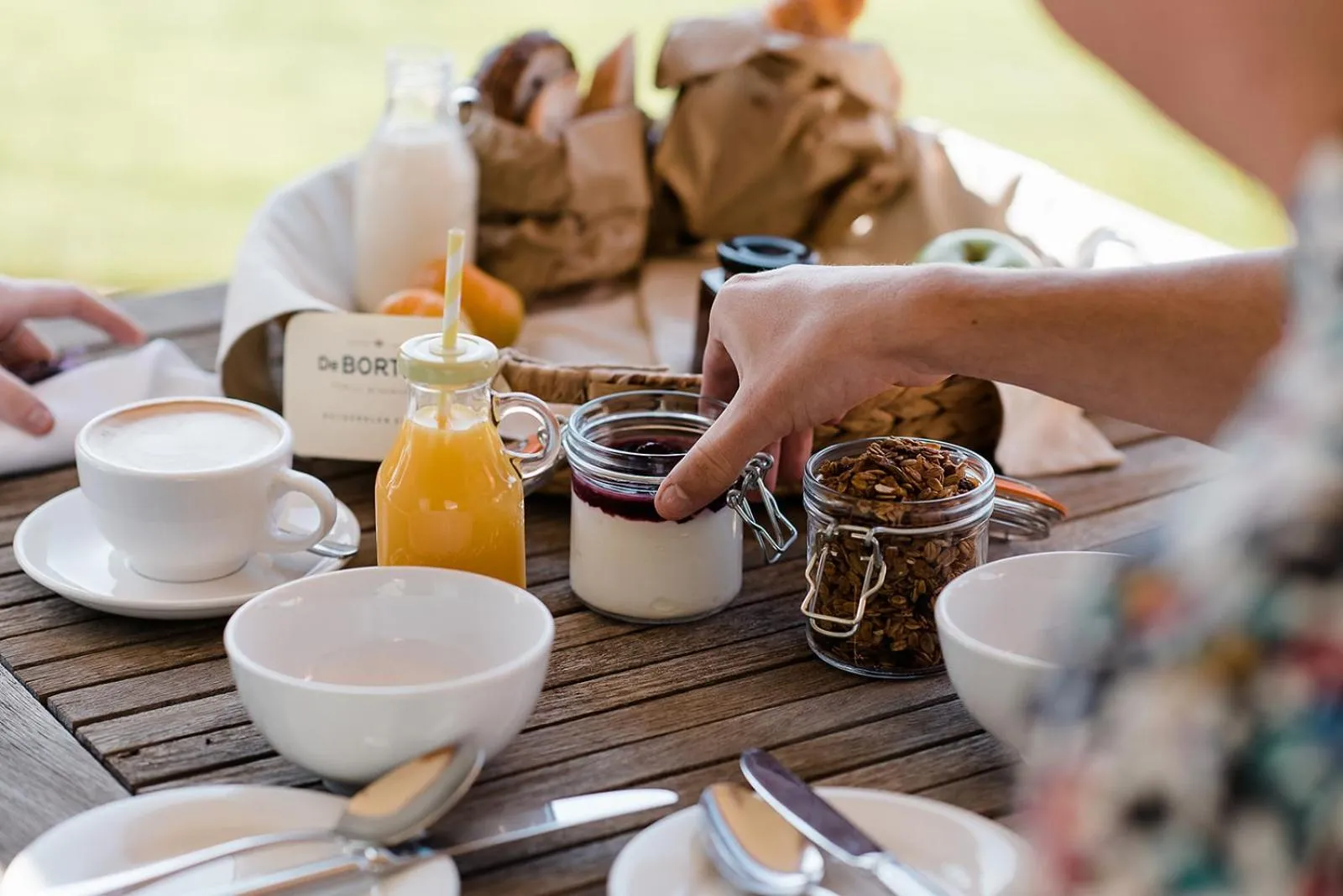Food and drinks in Tuileries at De Bortoli Rutherglen