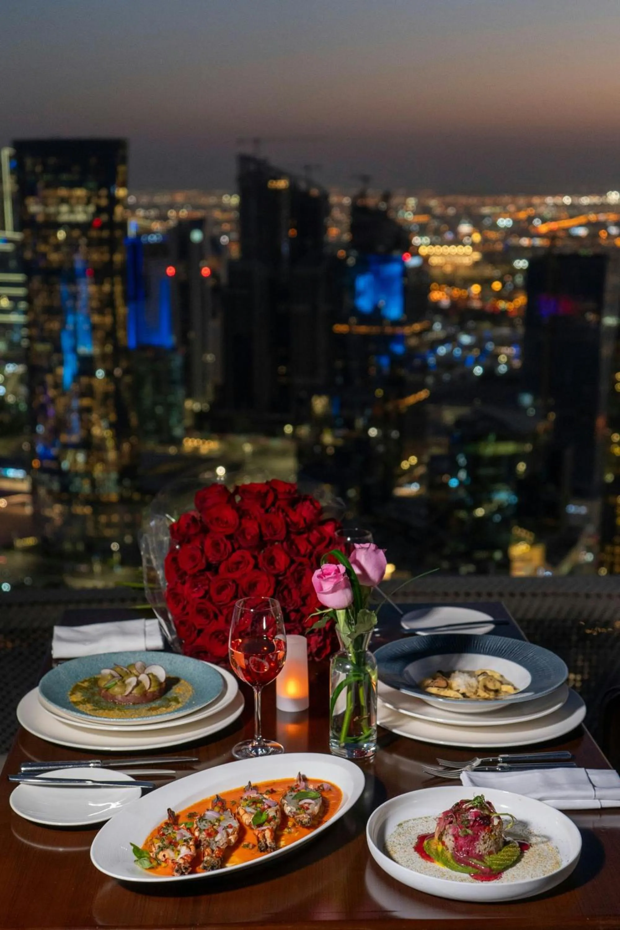 Restaurant/places to eat in JW Marriott Marquis City Center Doha