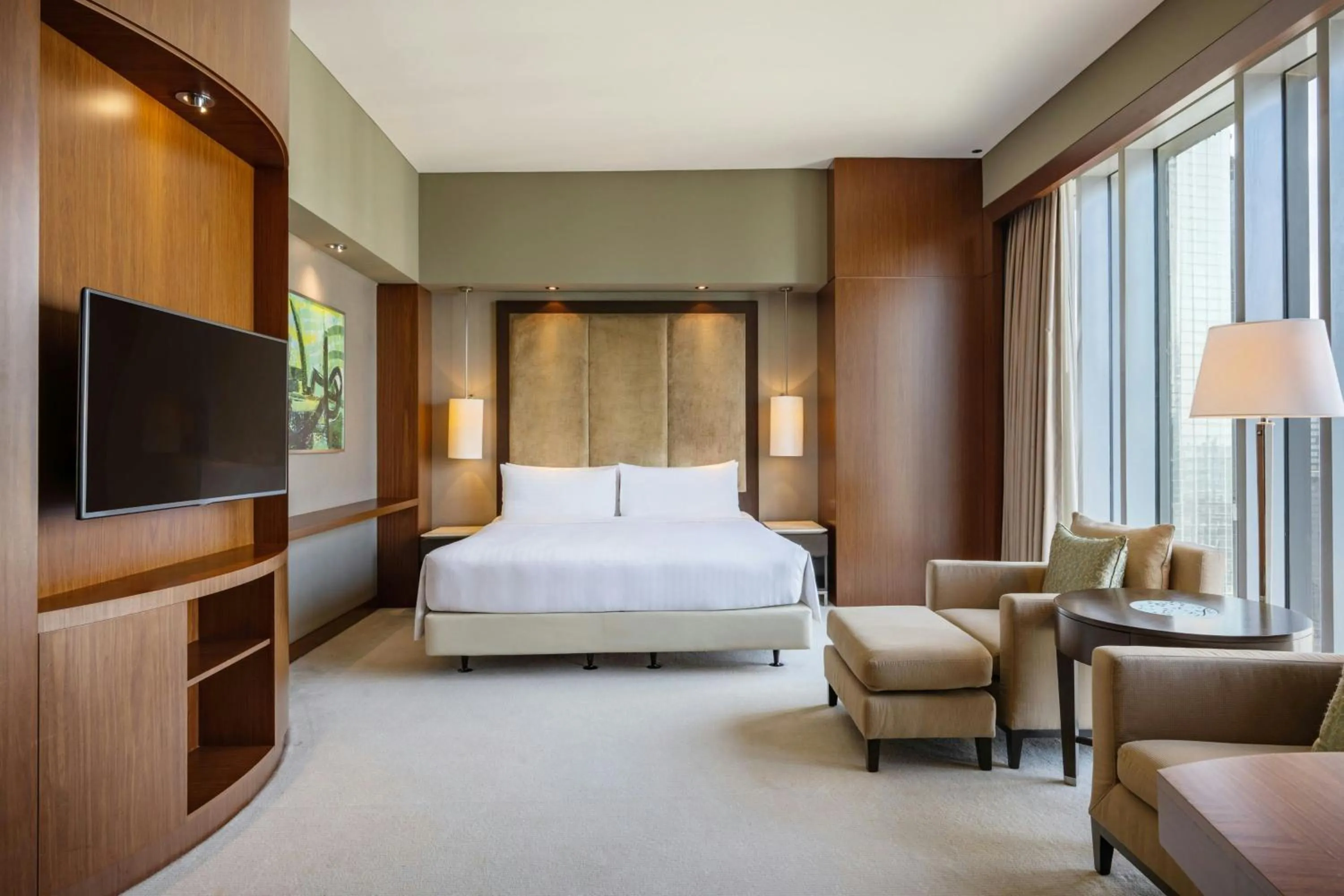 Photo of the whole room, Bed in JW Marriott Marquis City Center Doha