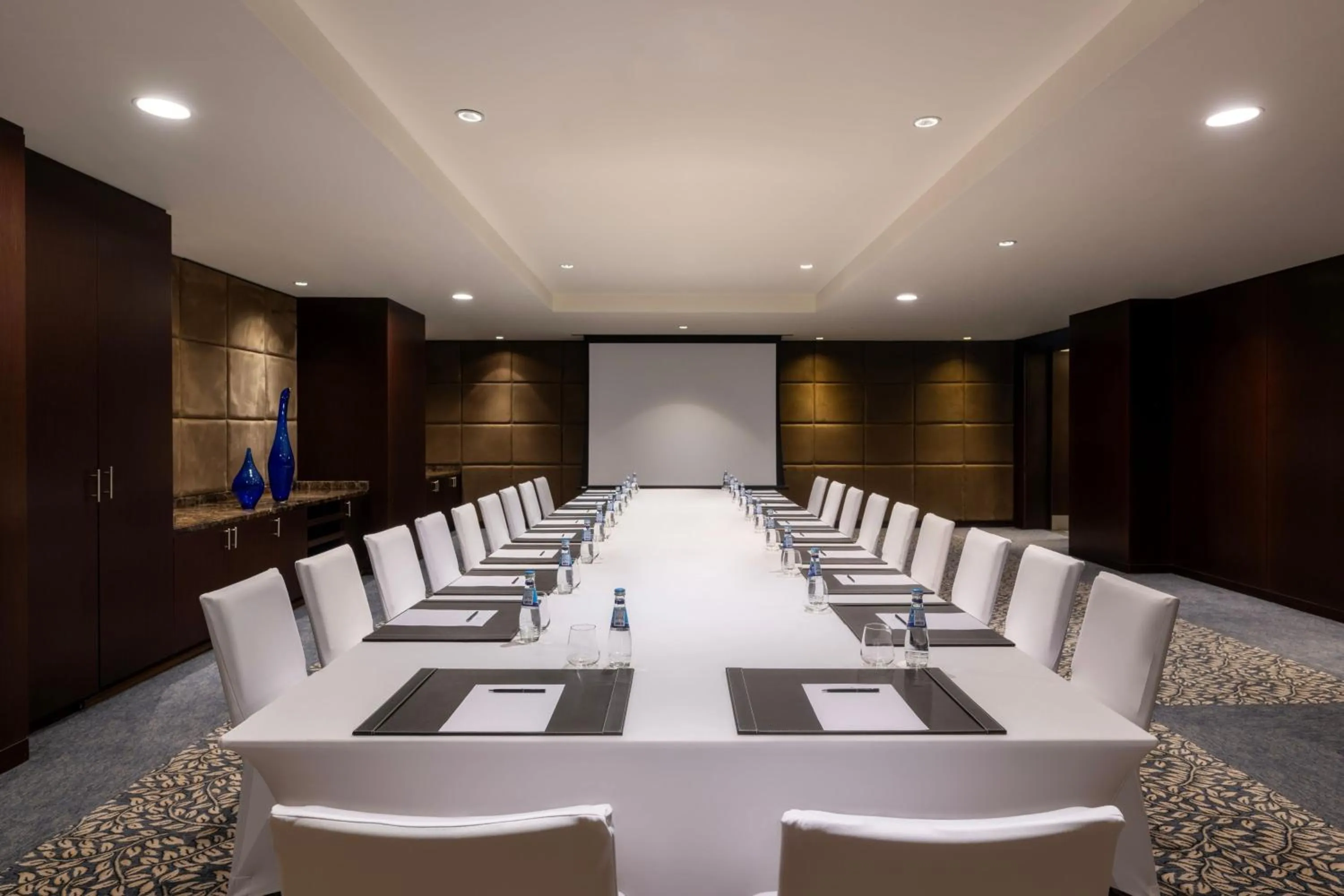 Meeting/conference room in JW Marriott Marquis City Center Doha
