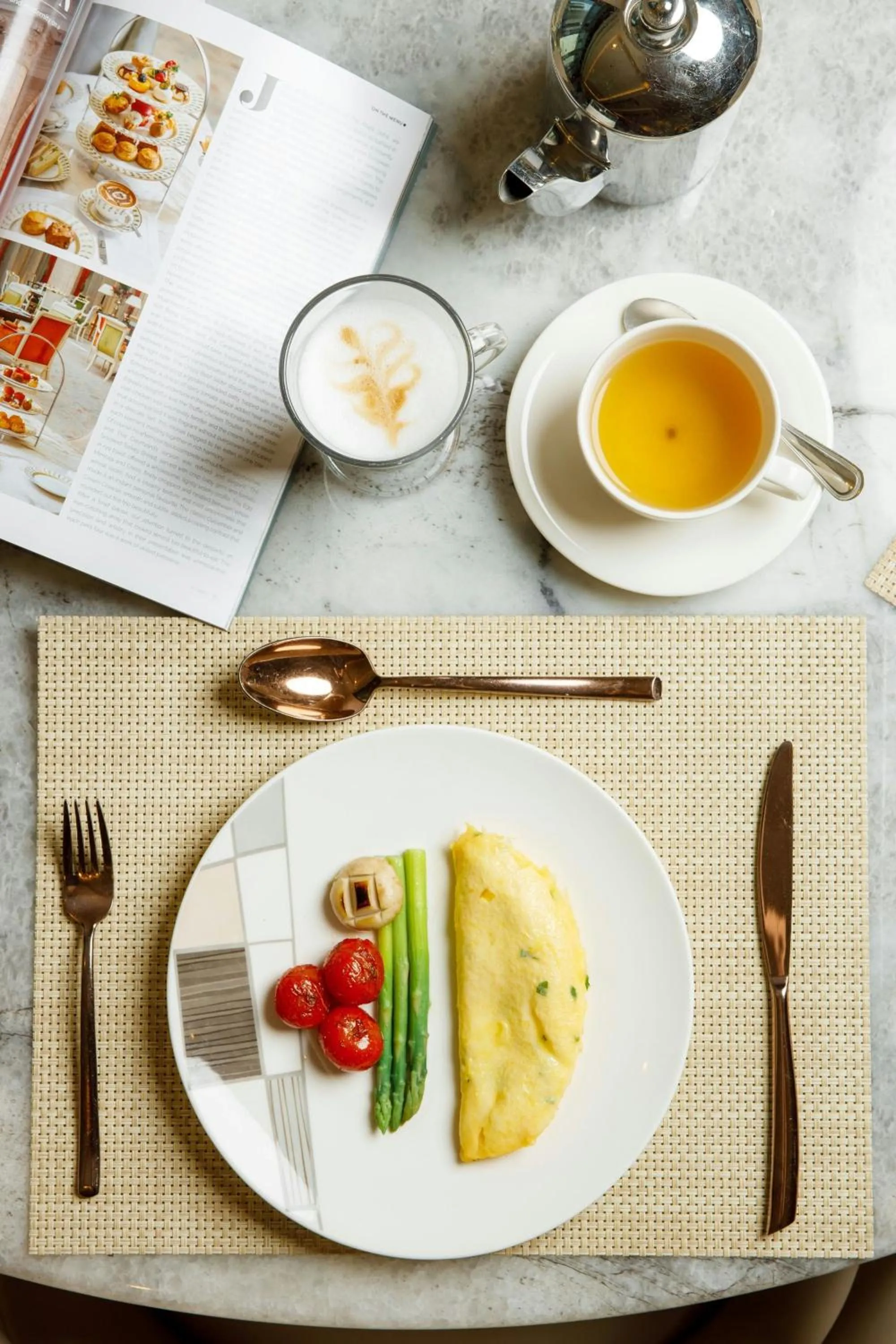 Restaurant/places to eat in JW Marriott Marquis City Center Doha