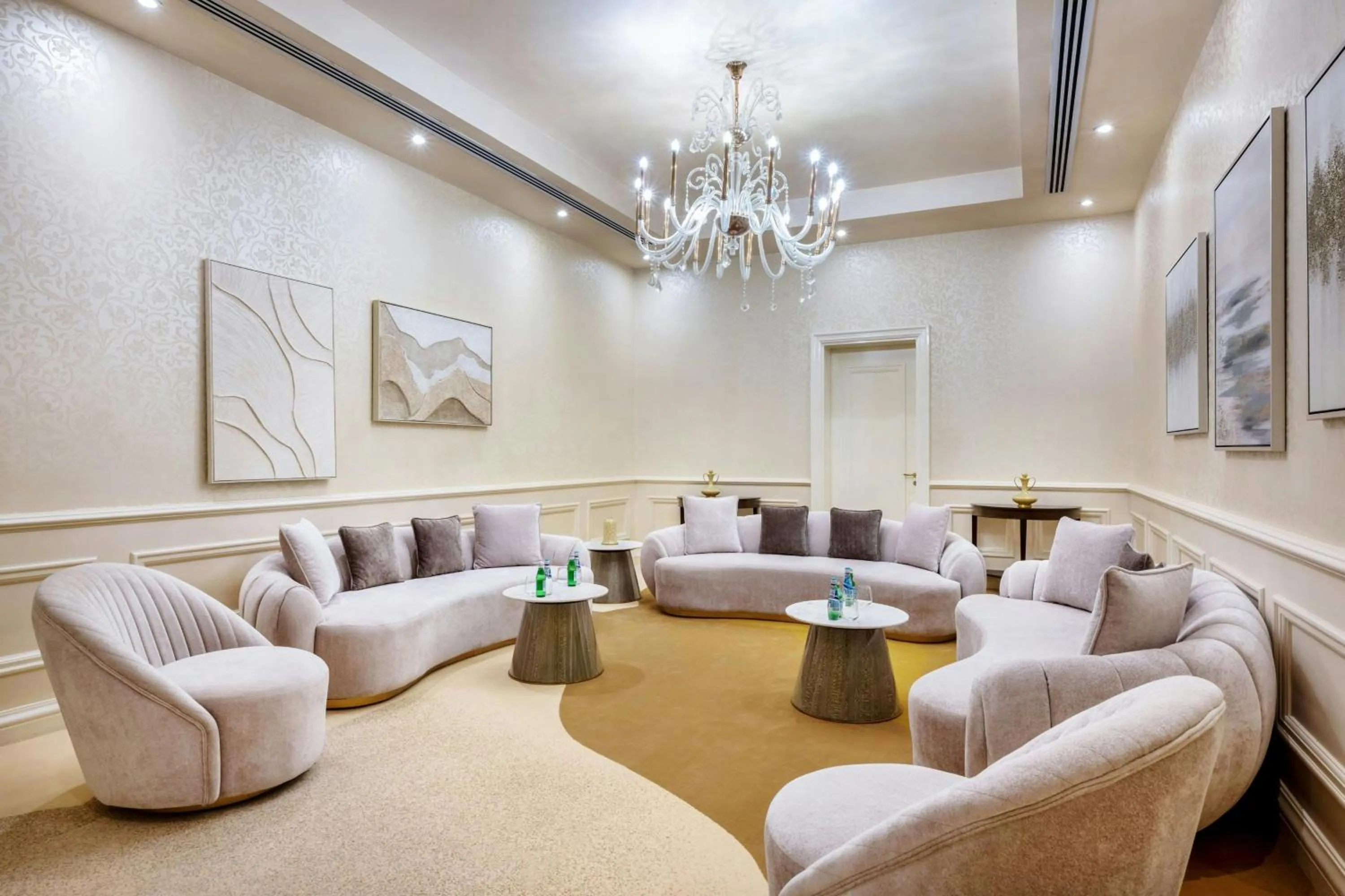 Meeting/conference room in JW Marriott Marquis City Center Doha