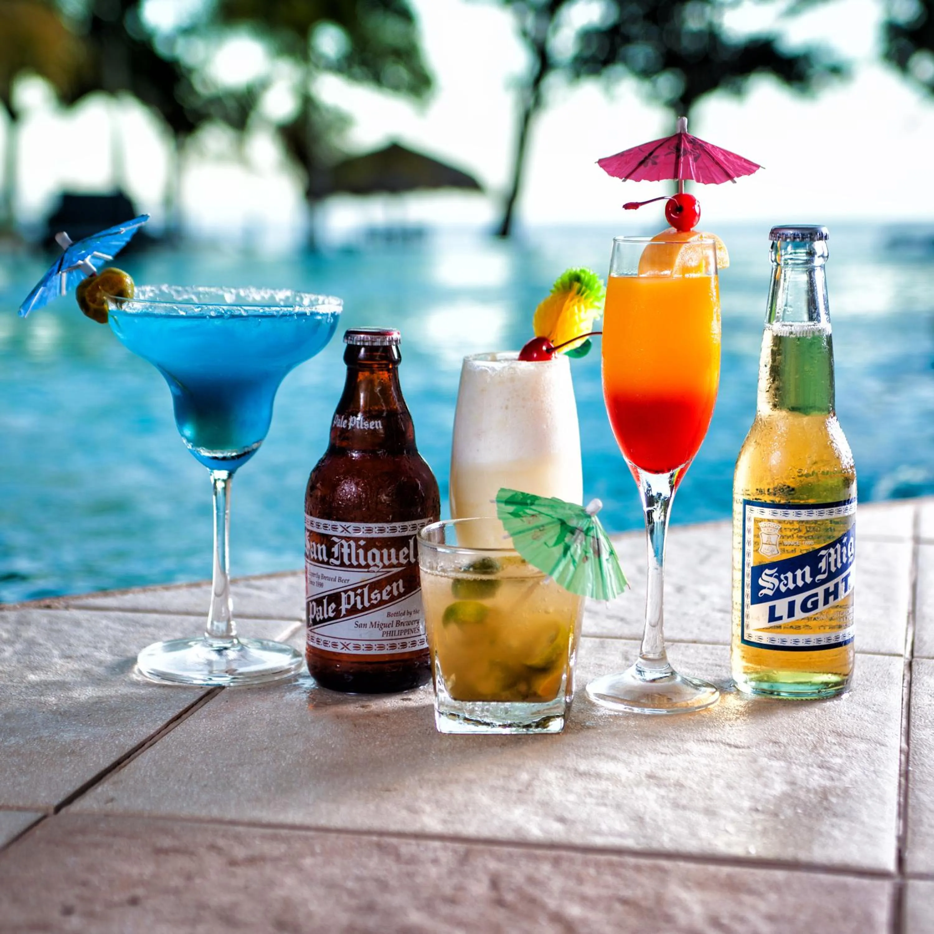 Alcoholic drinks in Vida Homes Condo Resort