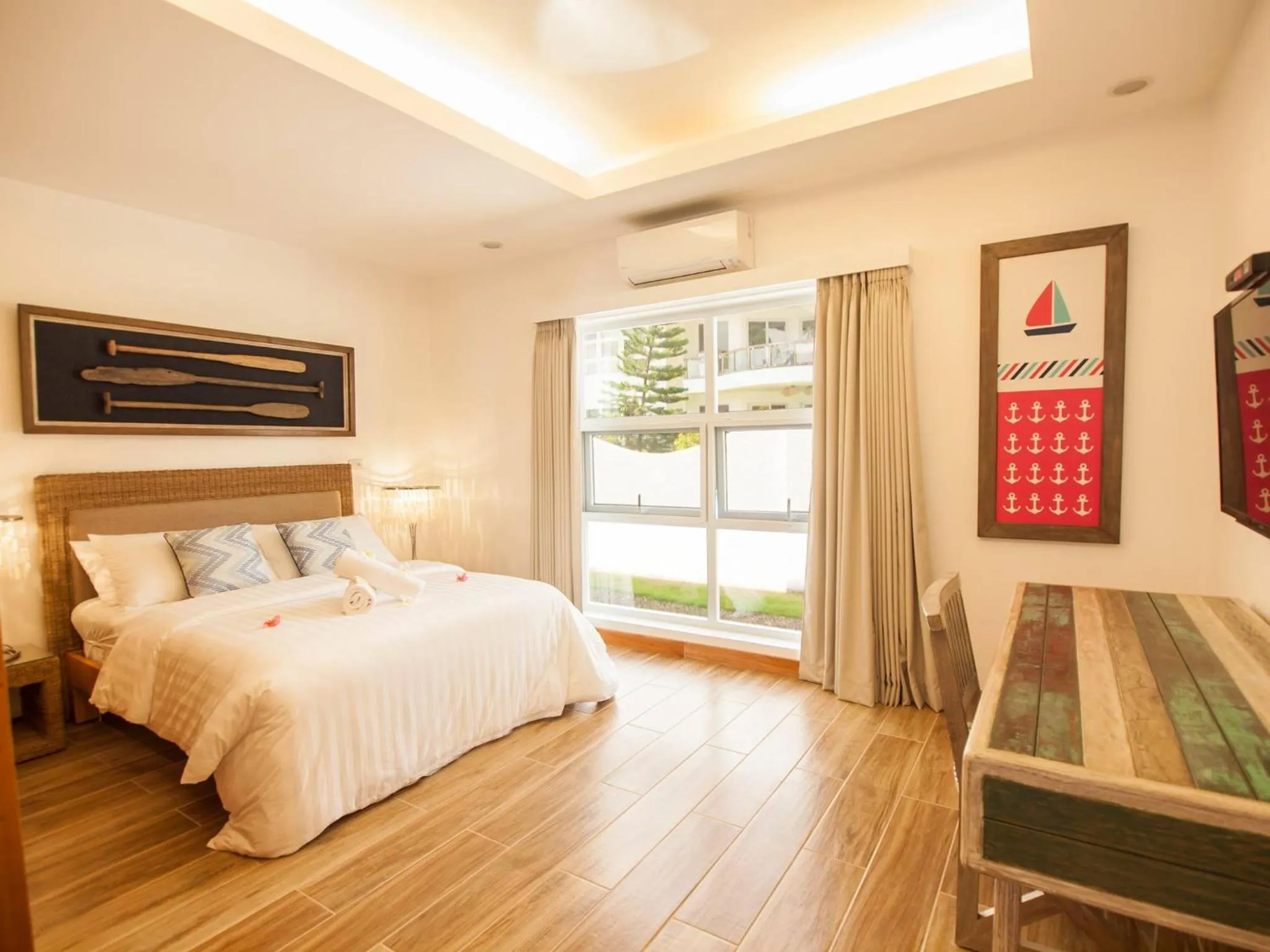 Photo of the whole room, Bed in Vida Homes Condo Resort