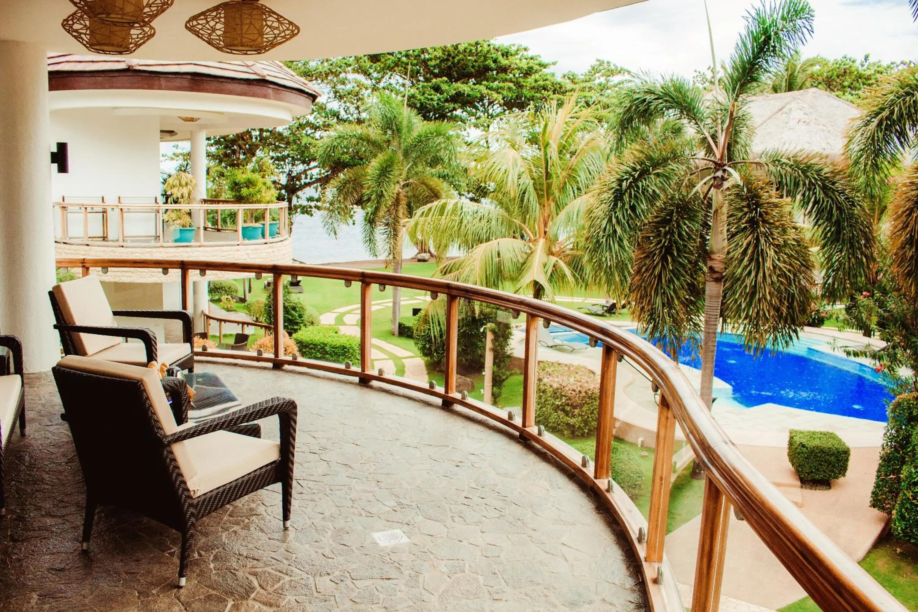 Patio in Vida Homes Condo Resort