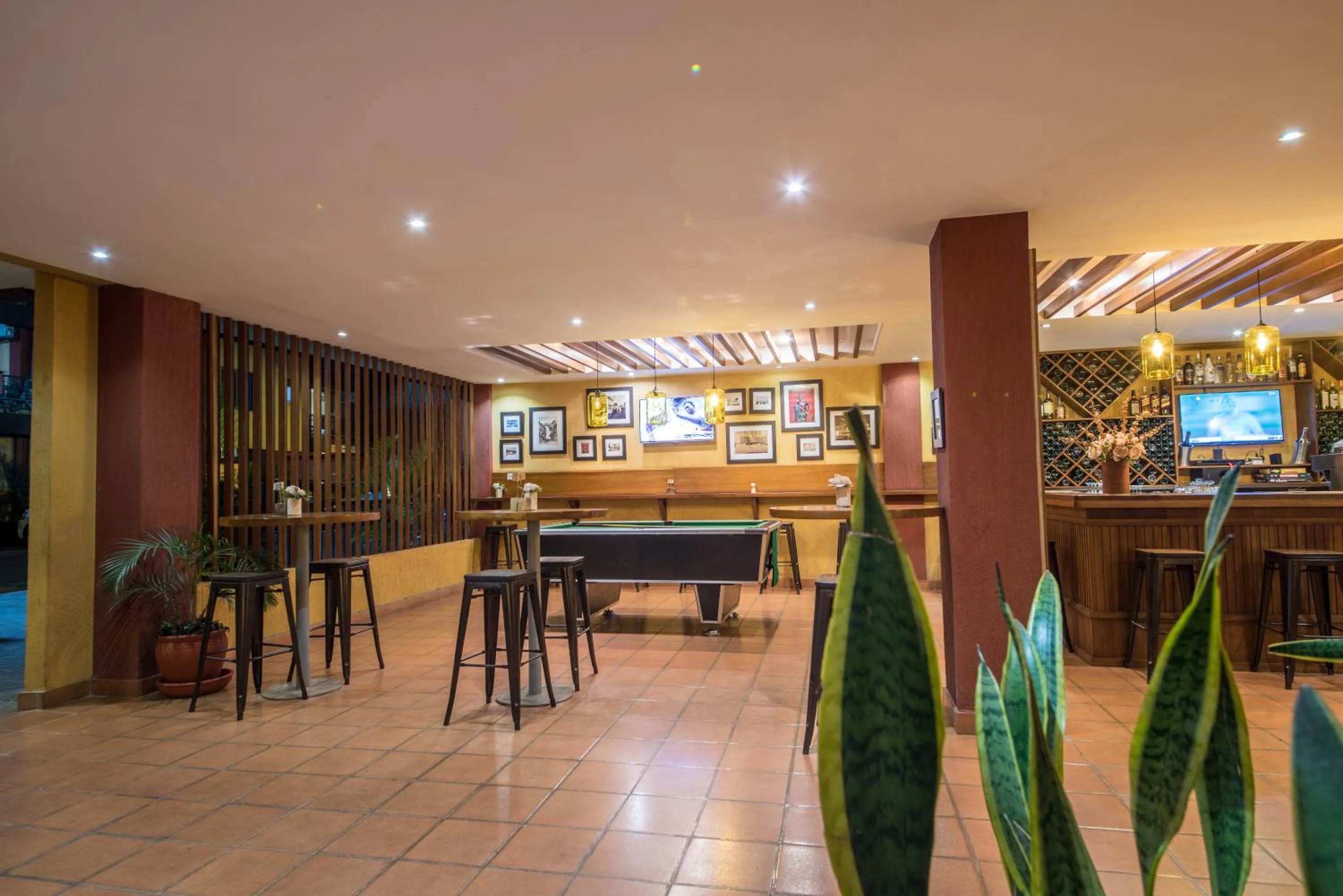 Lounge or bar in Bukoto Heights Apartments