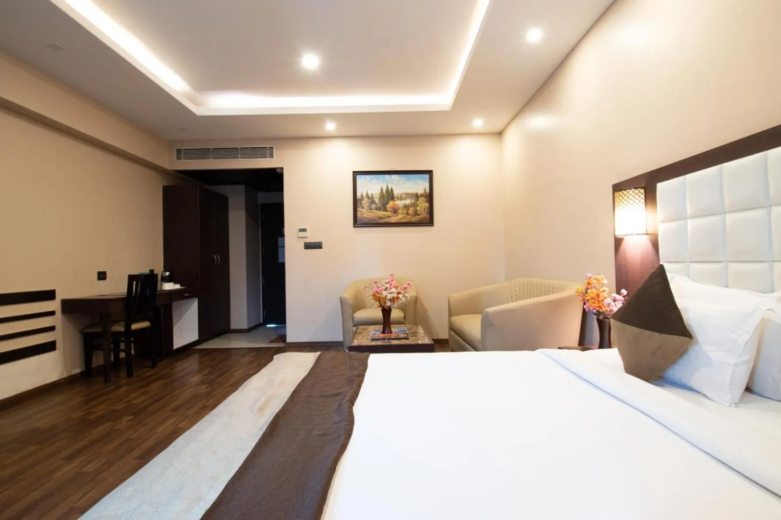 Bedroom, Bed in Akshaya Aura