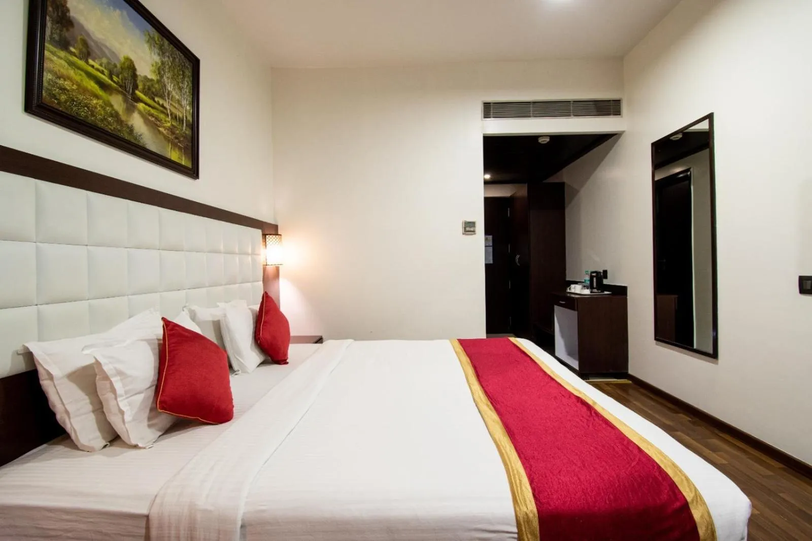 Bedroom, Bed in Akshaya Aura