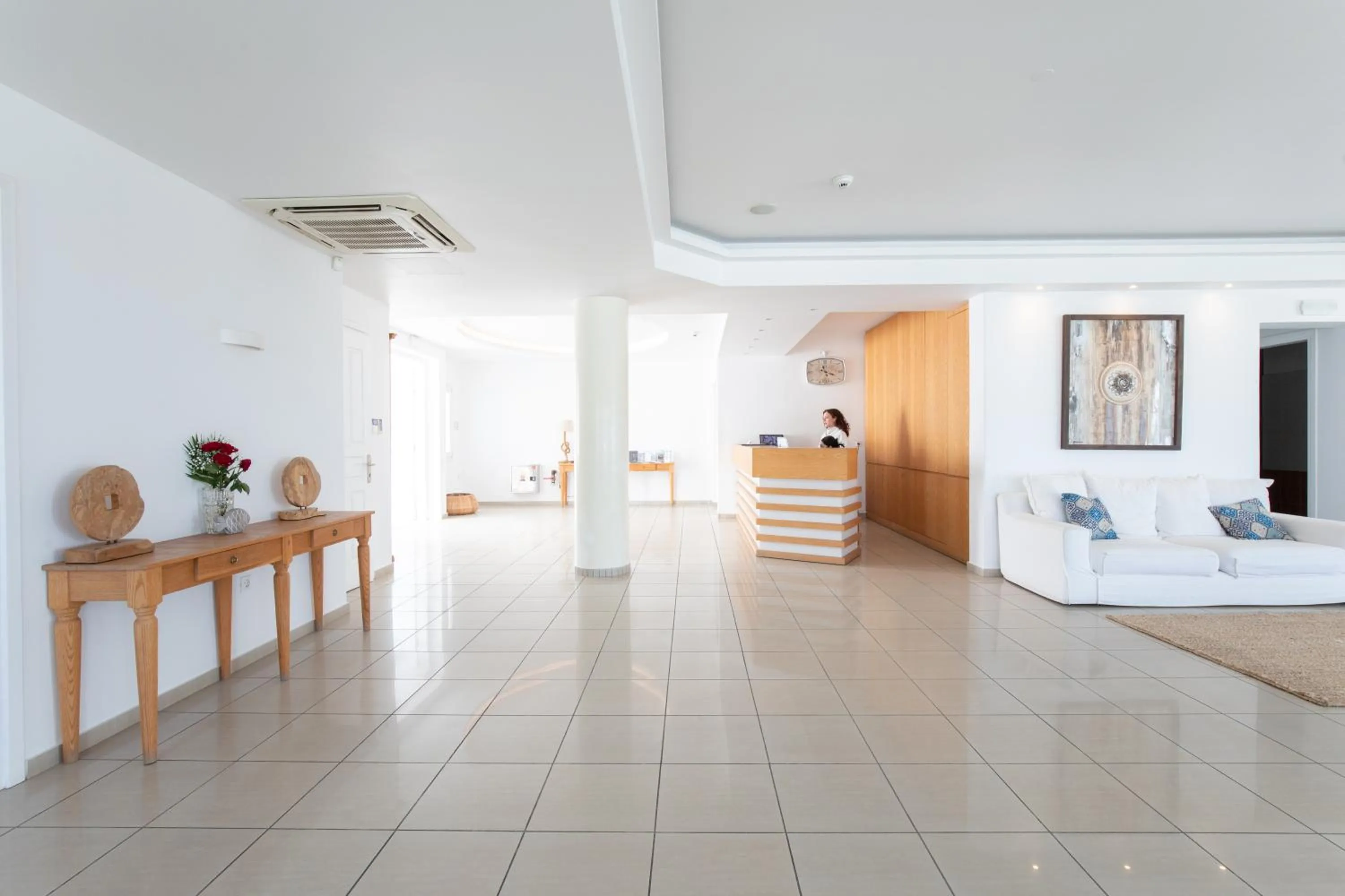 Lobby or reception in The George Hotel Mykonos