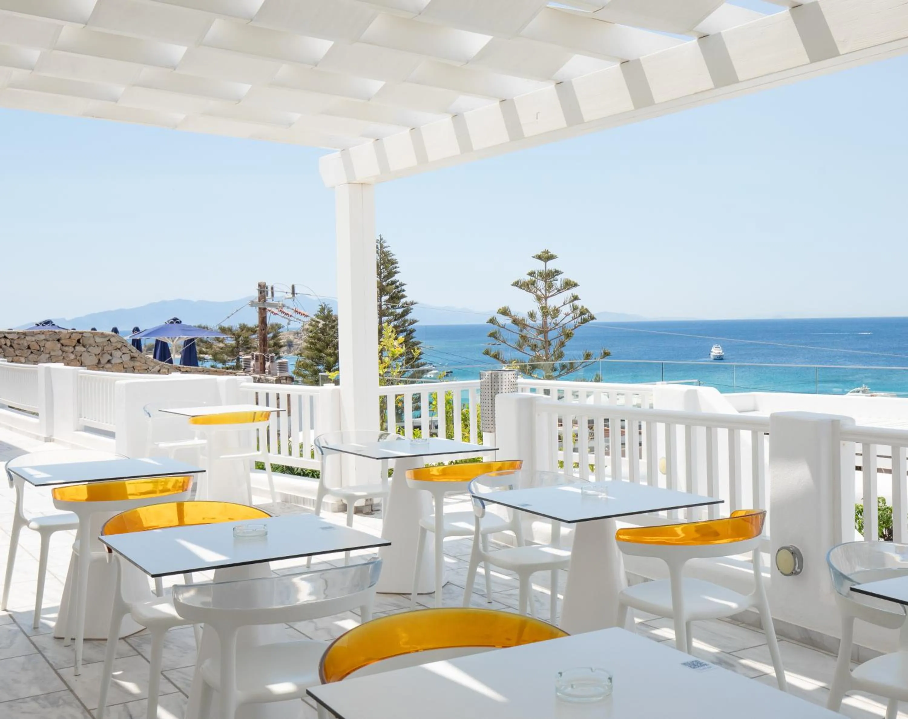 Restaurant/places to eat in The George Hotel Mykonos