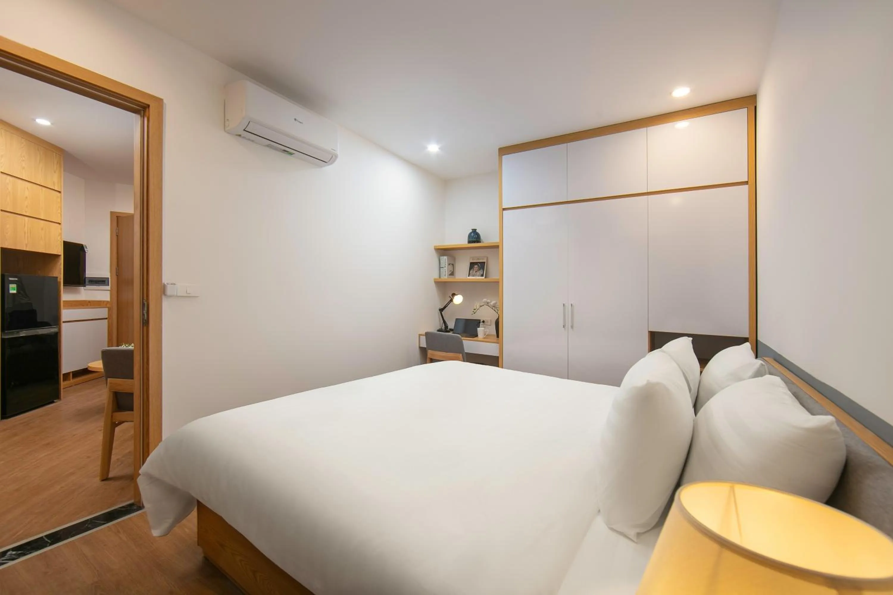 Photo of the whole room, Bed in Westlake Pearl Apartment - Hotel & Pearl Spa