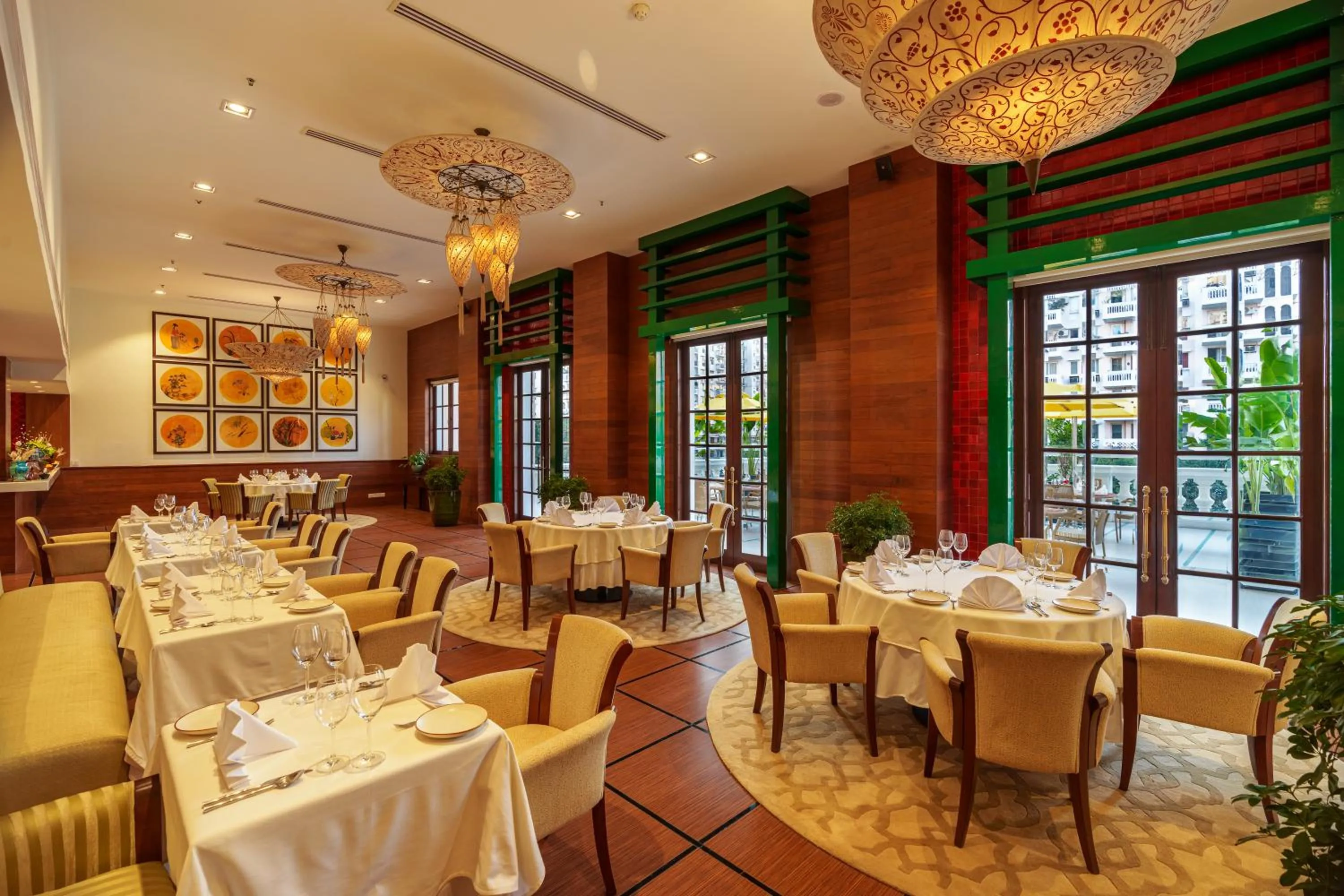 group of guests in DLF Club 5