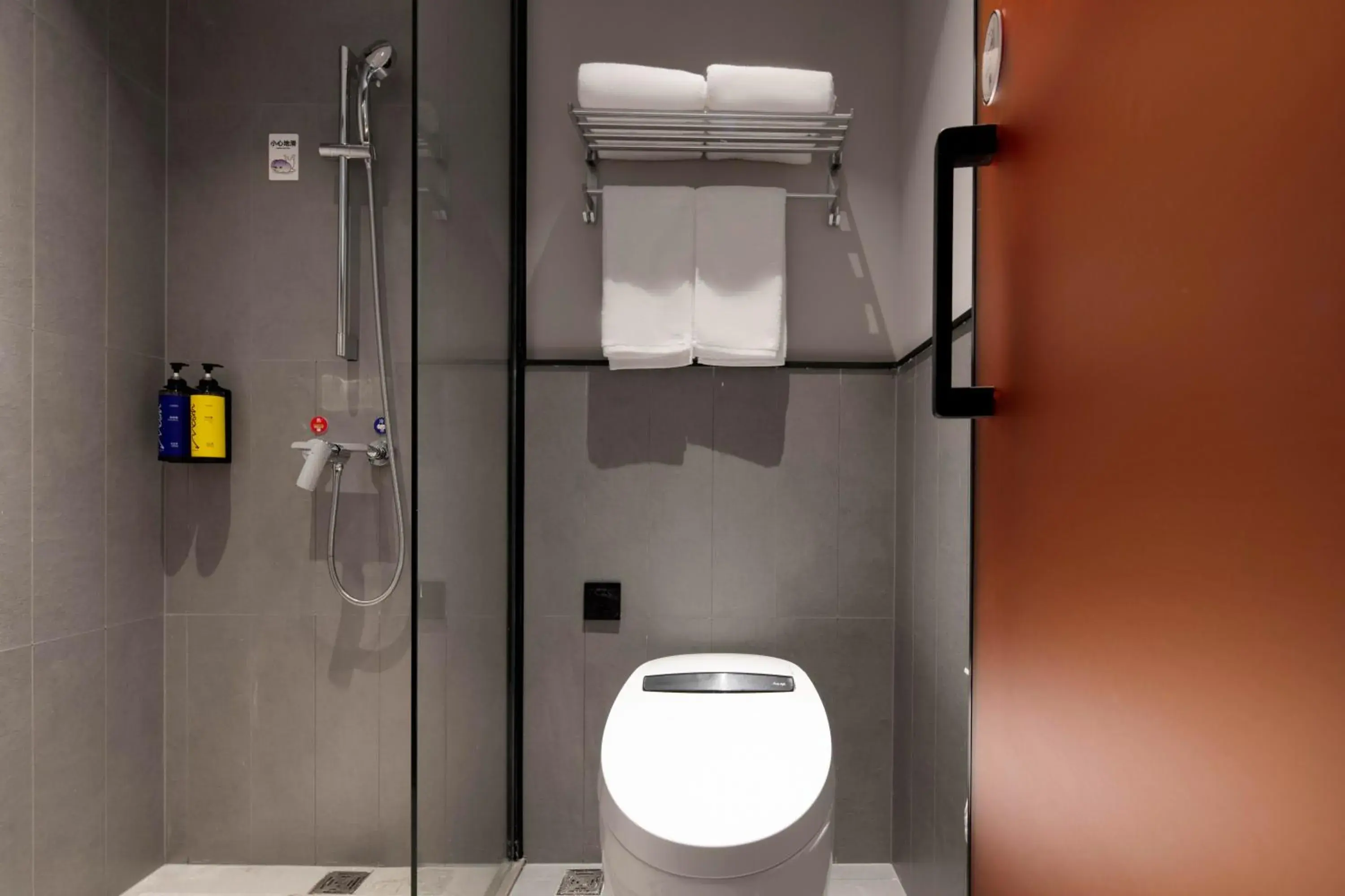 Family Room in Merica Hotel-ChongQing jiefangbei Family Room in Merica Hotel-ChongQing jiefangbei