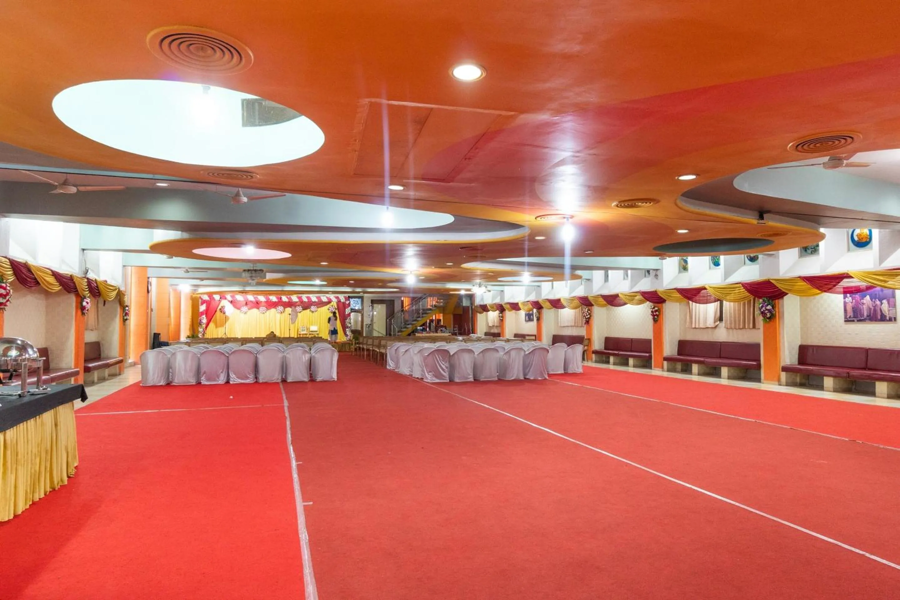 Lobby or reception in Hotel O Shivam