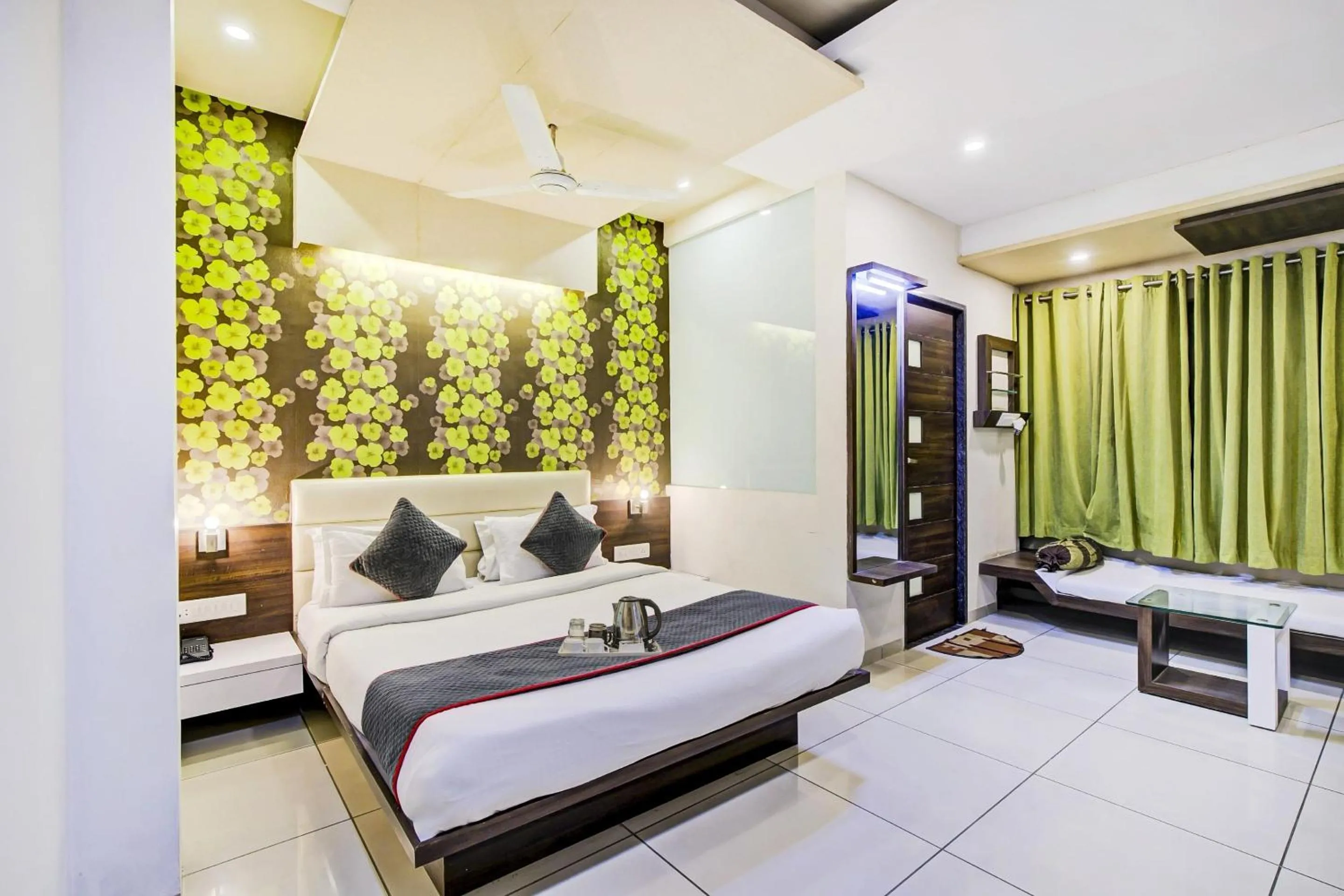Bed in Super Collection O Riddhi Siddhi
