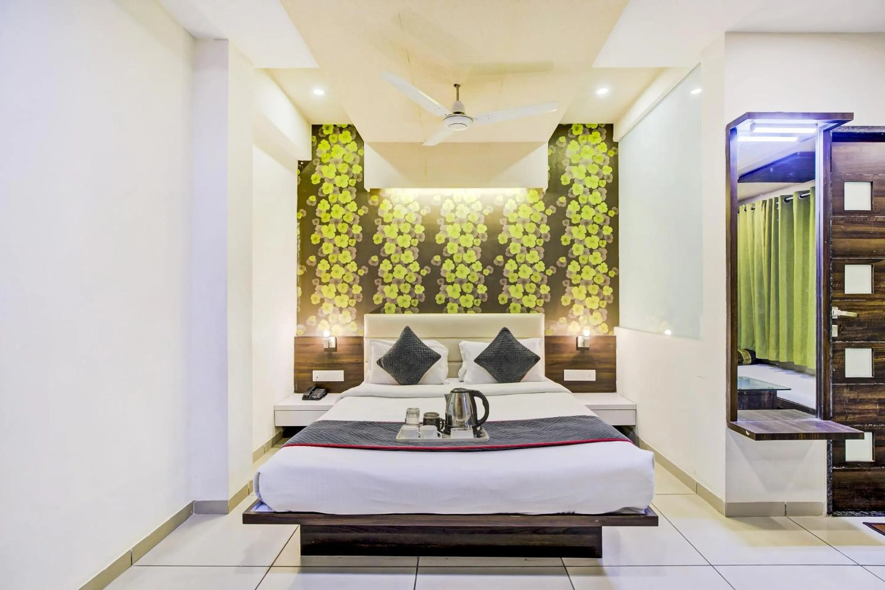 Bed in Super Collection O Riddhi Siddhi