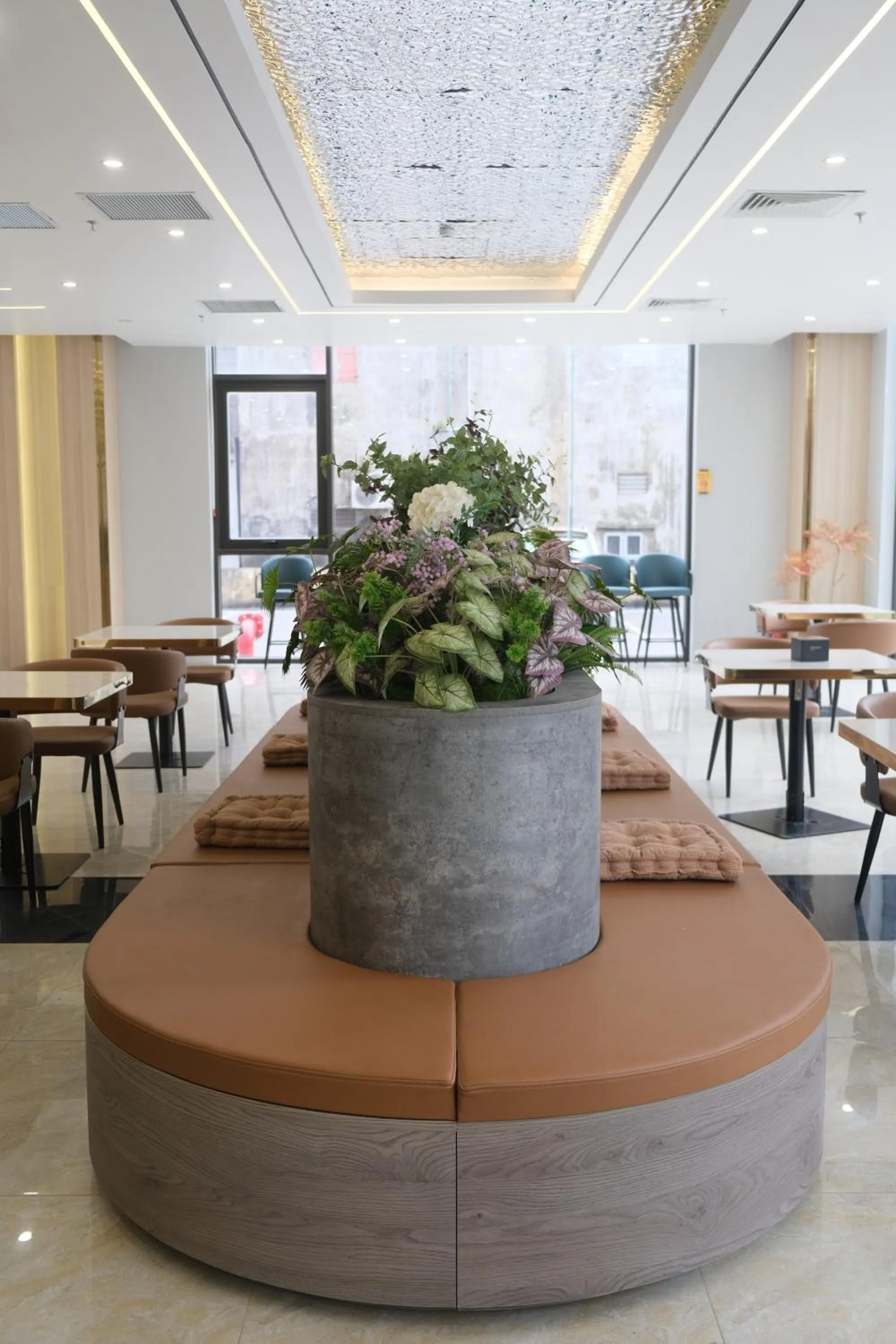 Coffee/tea facilities in Infinity Hotel