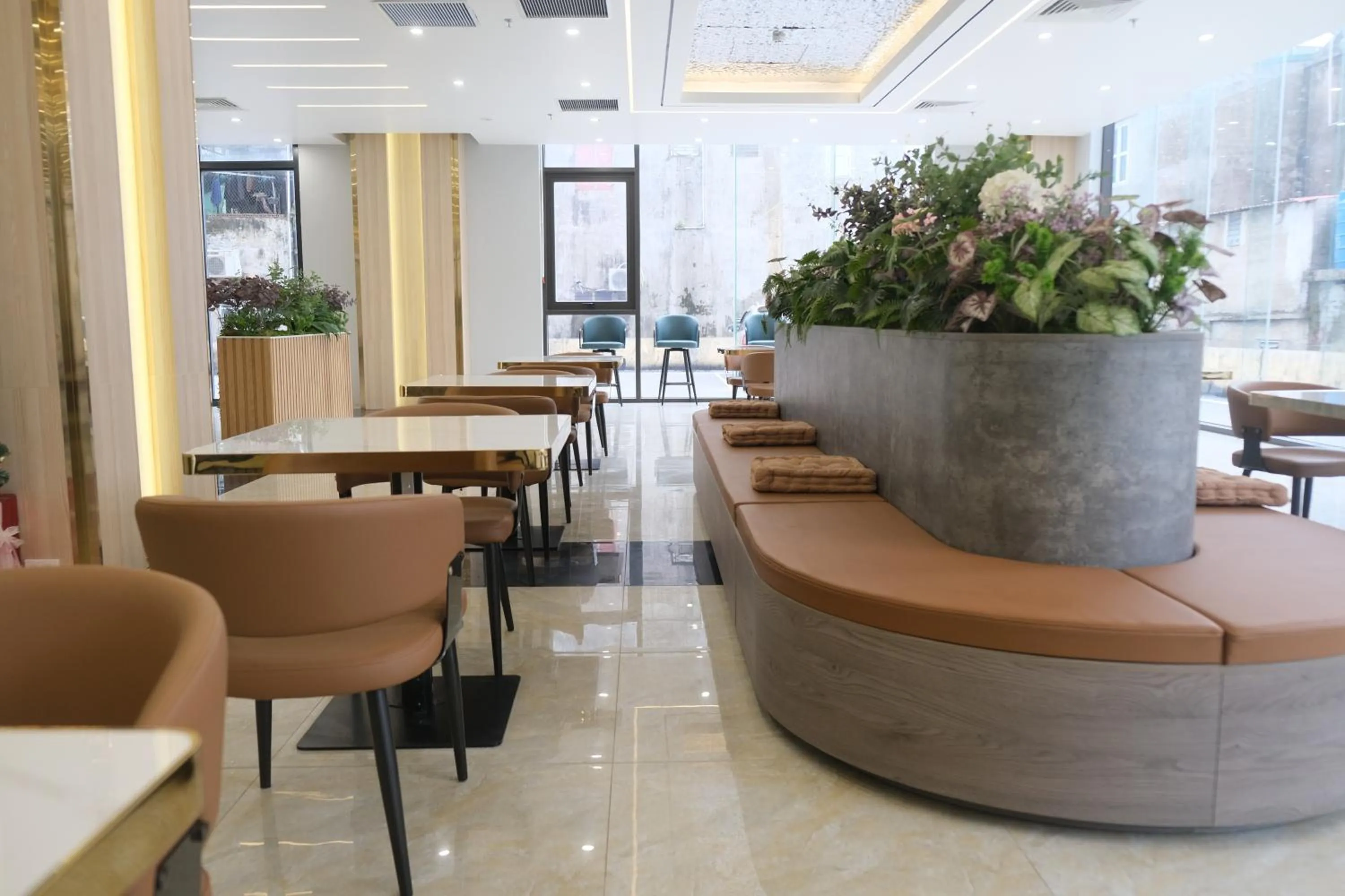 Coffee/tea facilities in Infinity Hotel