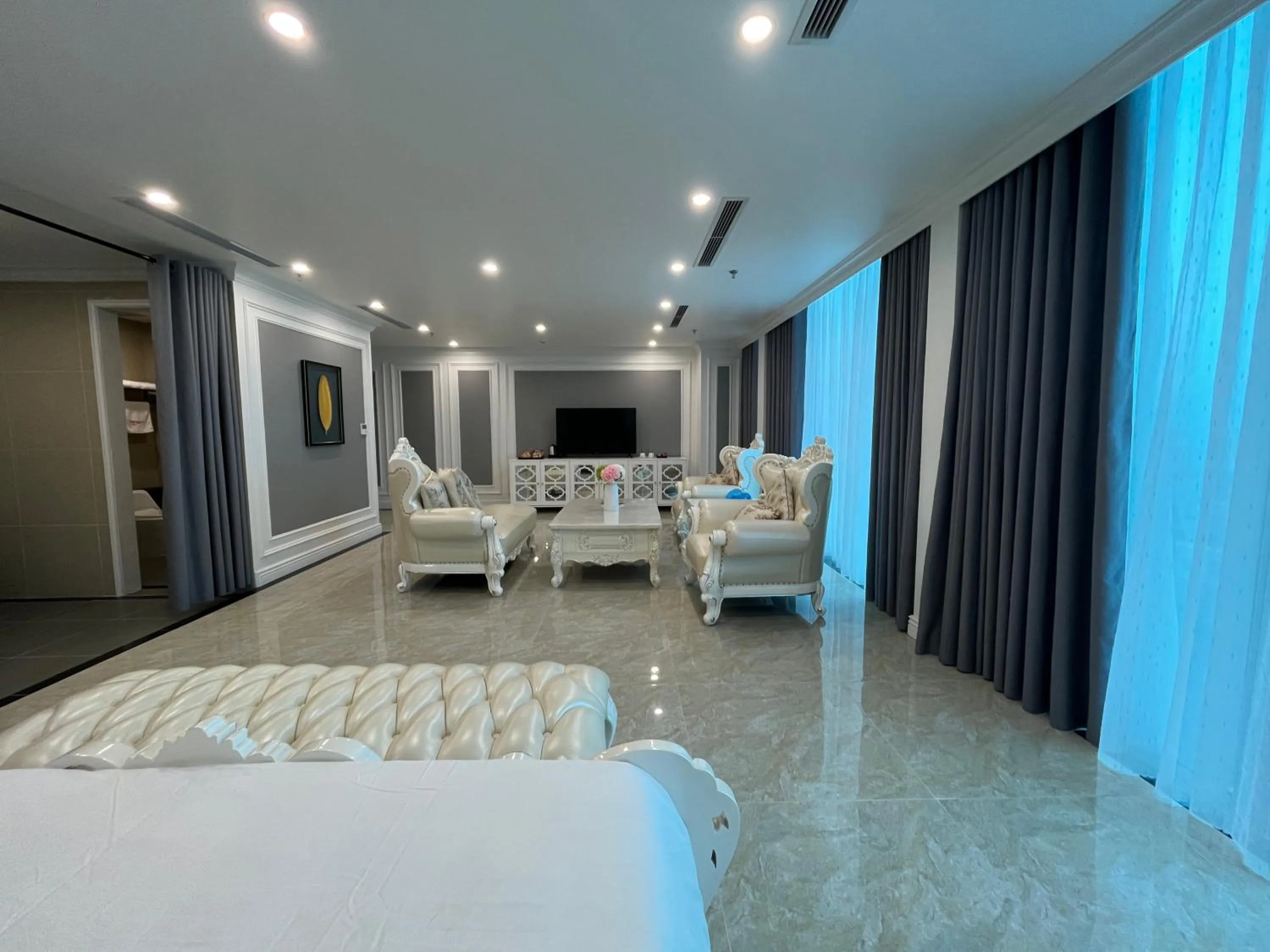 City view in Infinity Hotel