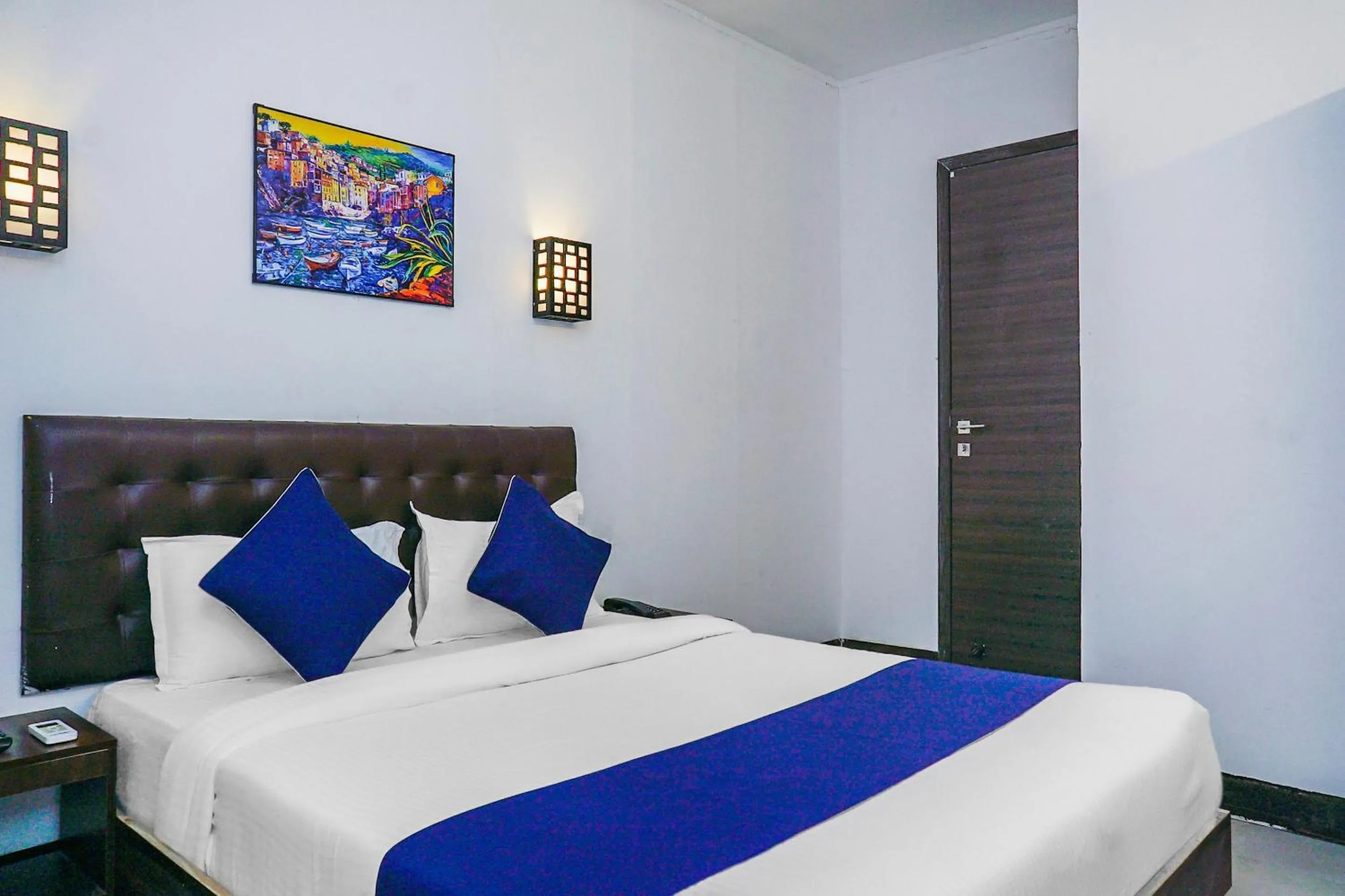 Bed in Hotel O Divine Destination