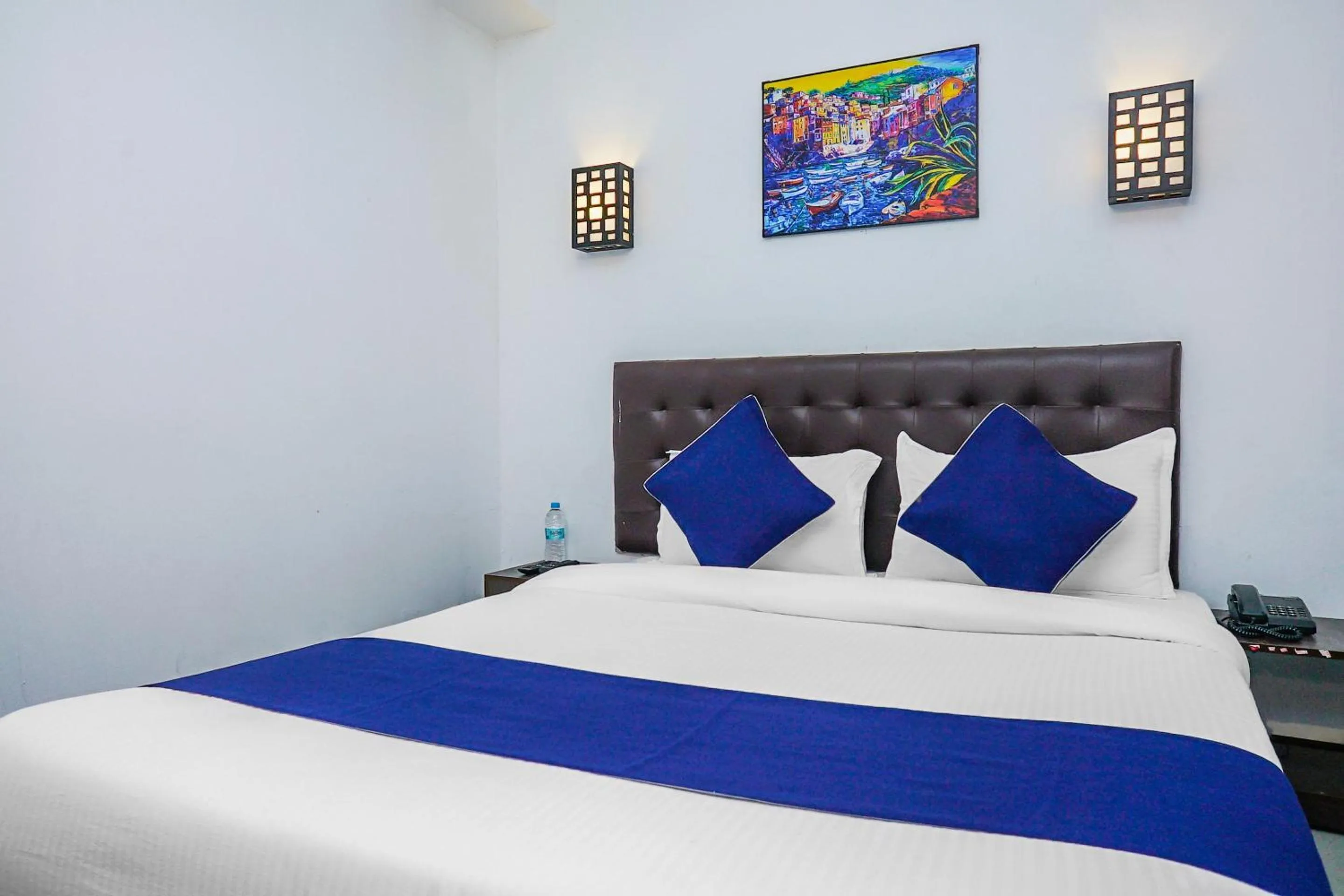 Bed in Hotel O Divine Destination