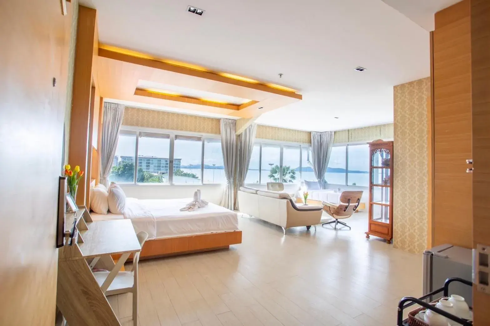 Presidential Suite in Jomtien Sands Residence Presidential Suite in Jomtien Sands Residence
