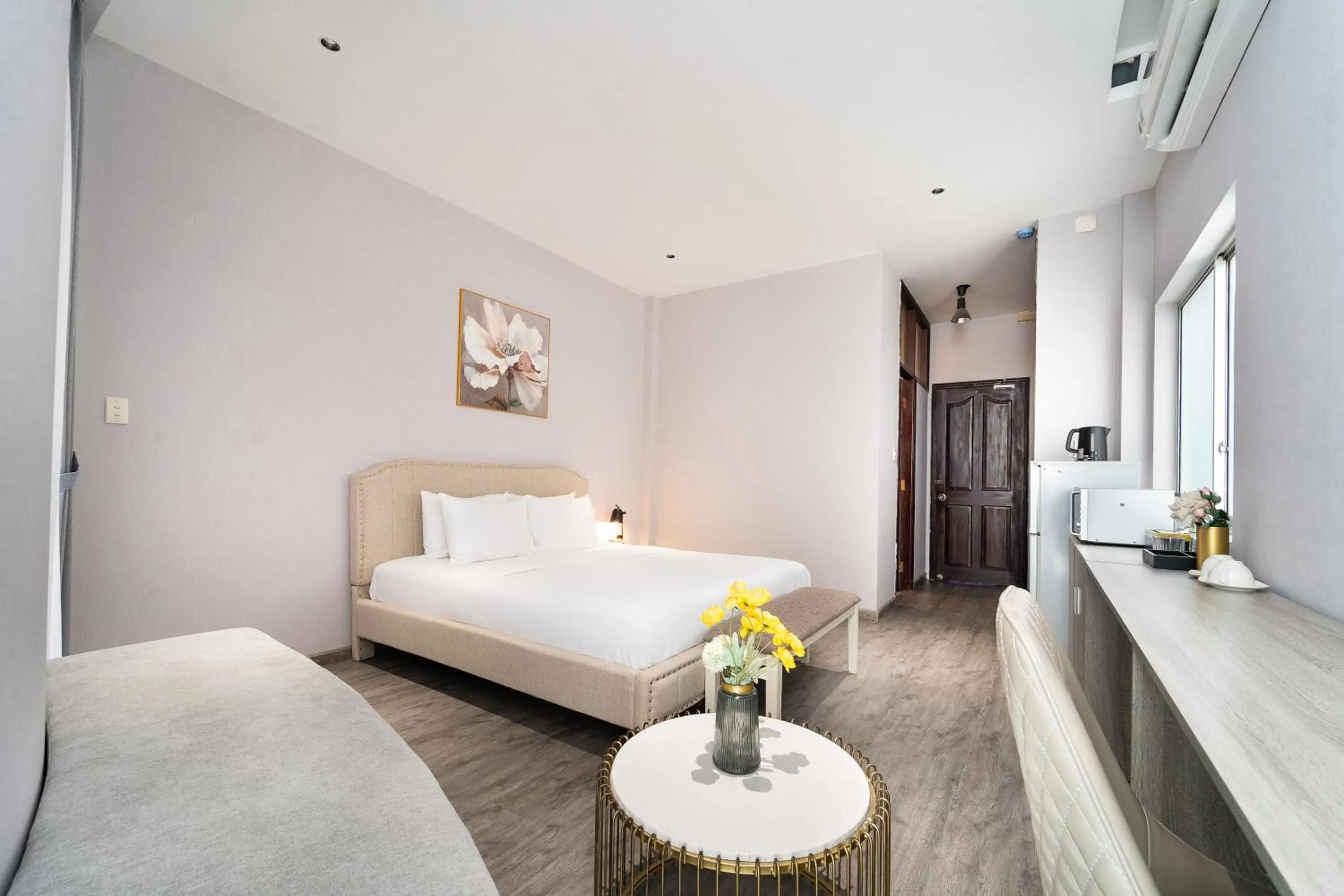 Bedroom, Bed in Convinia Home - Truong Quyen