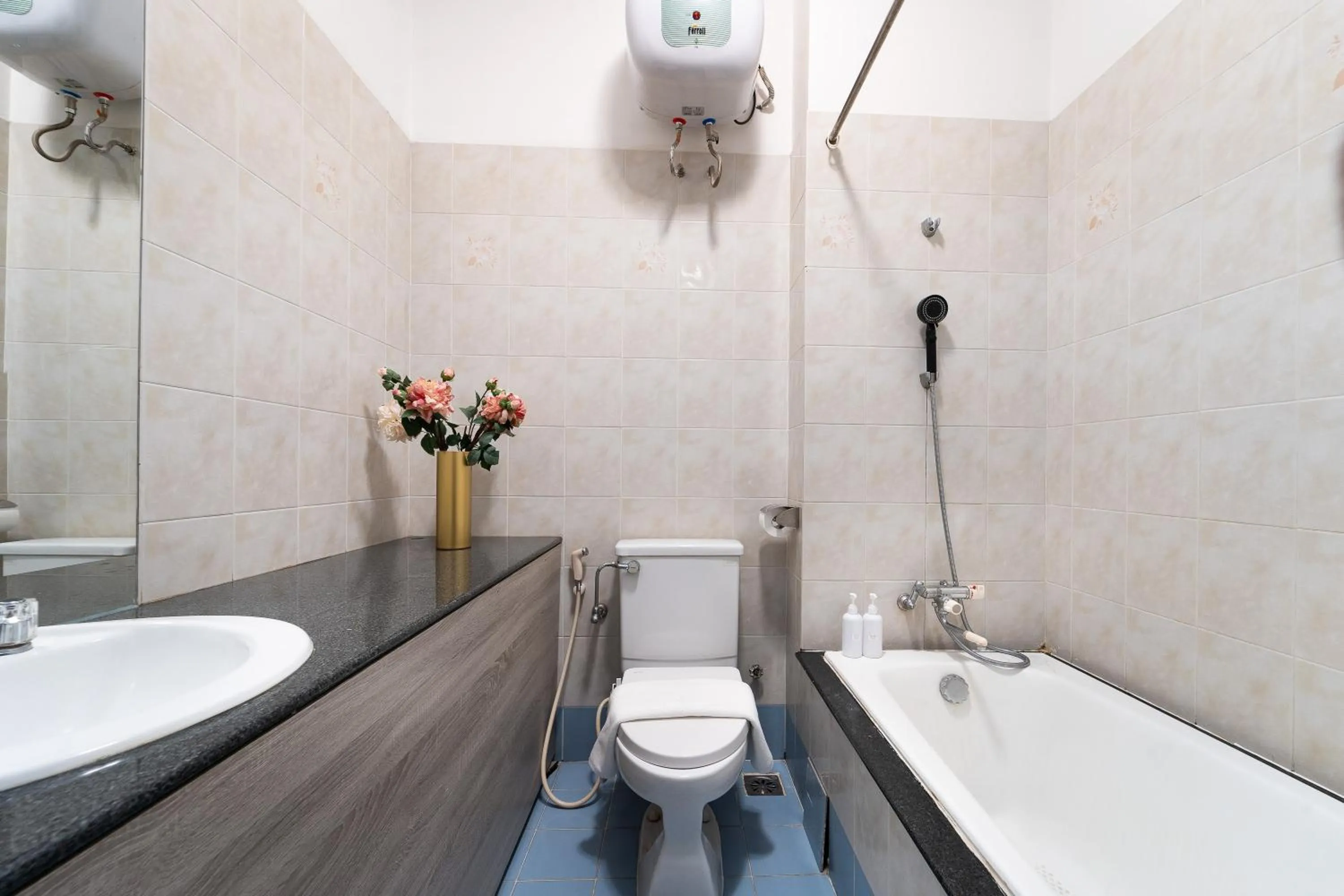 Bathroom in Convinia Home - Truong Quyen