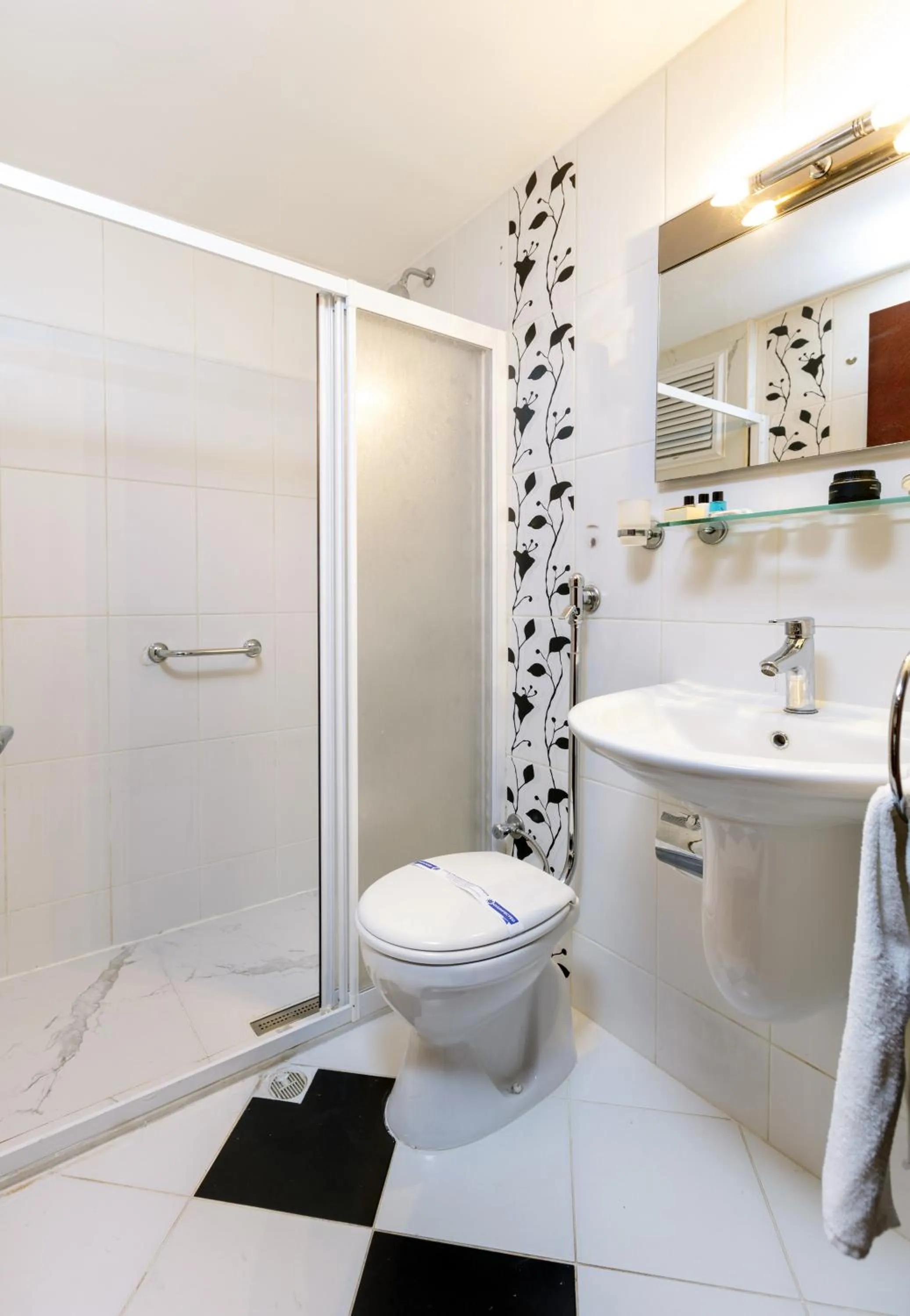 Bathroom in OTEL KÂYA