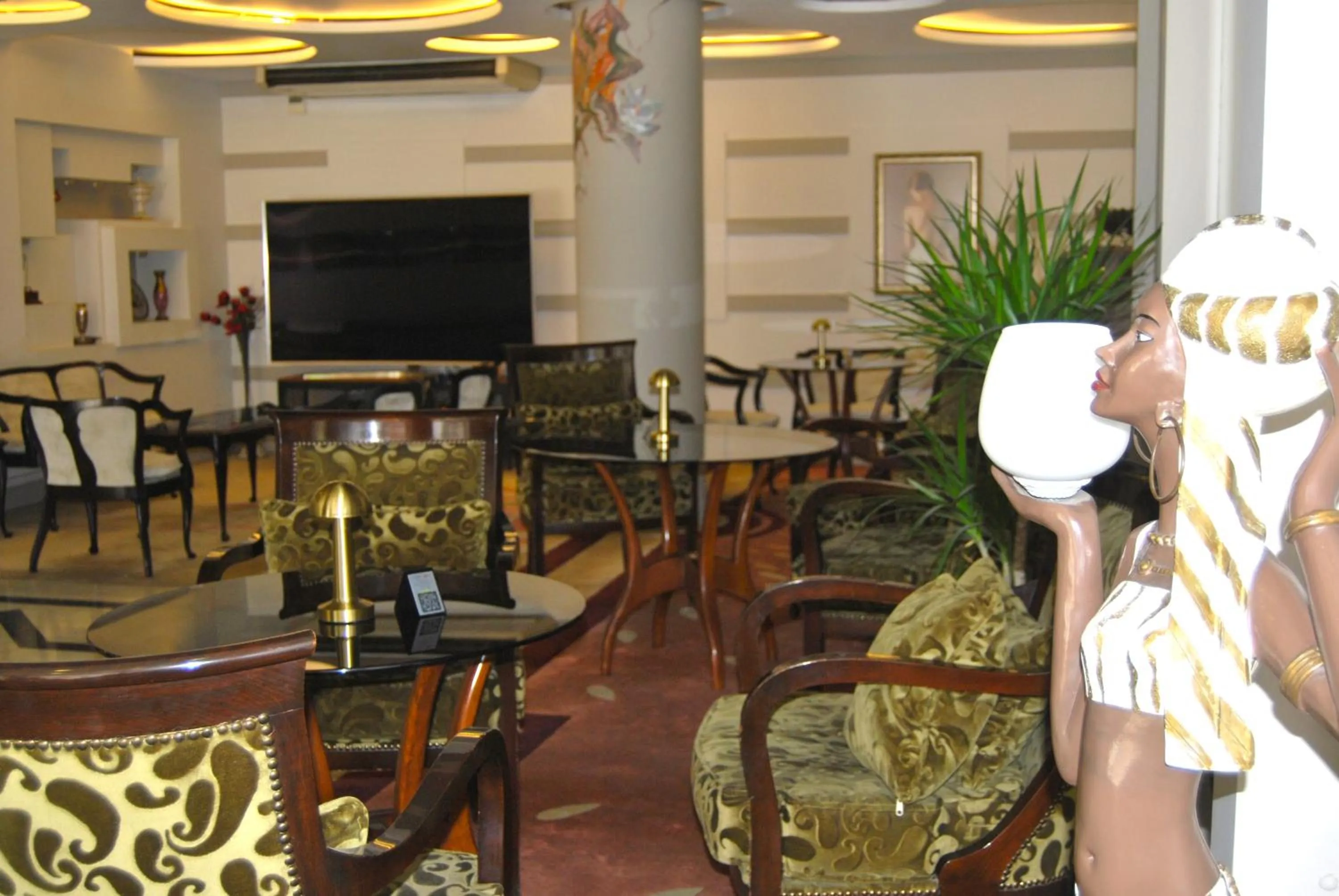 Communal lounge/ TV room in OTEL KÂYA