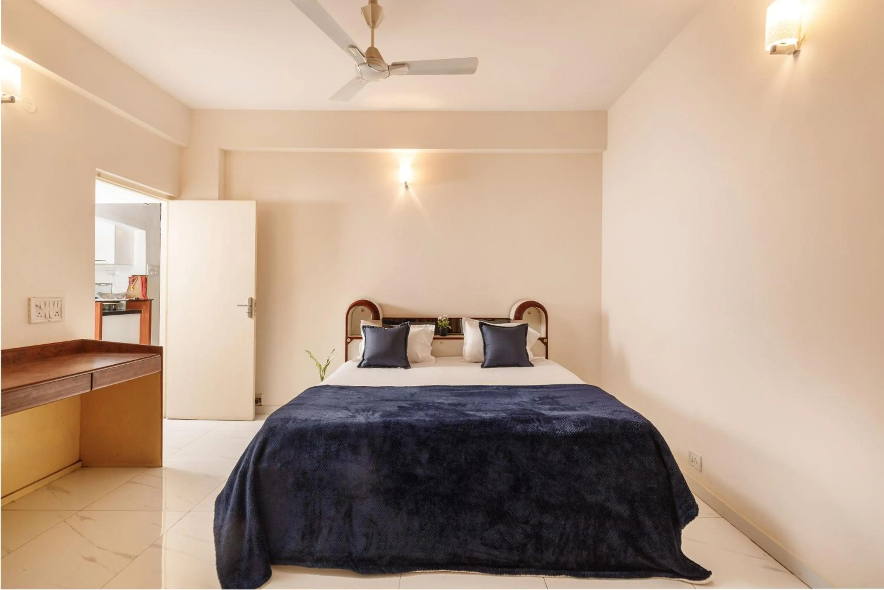 Central Meridian by StayJade-3BHK-Richmond Park