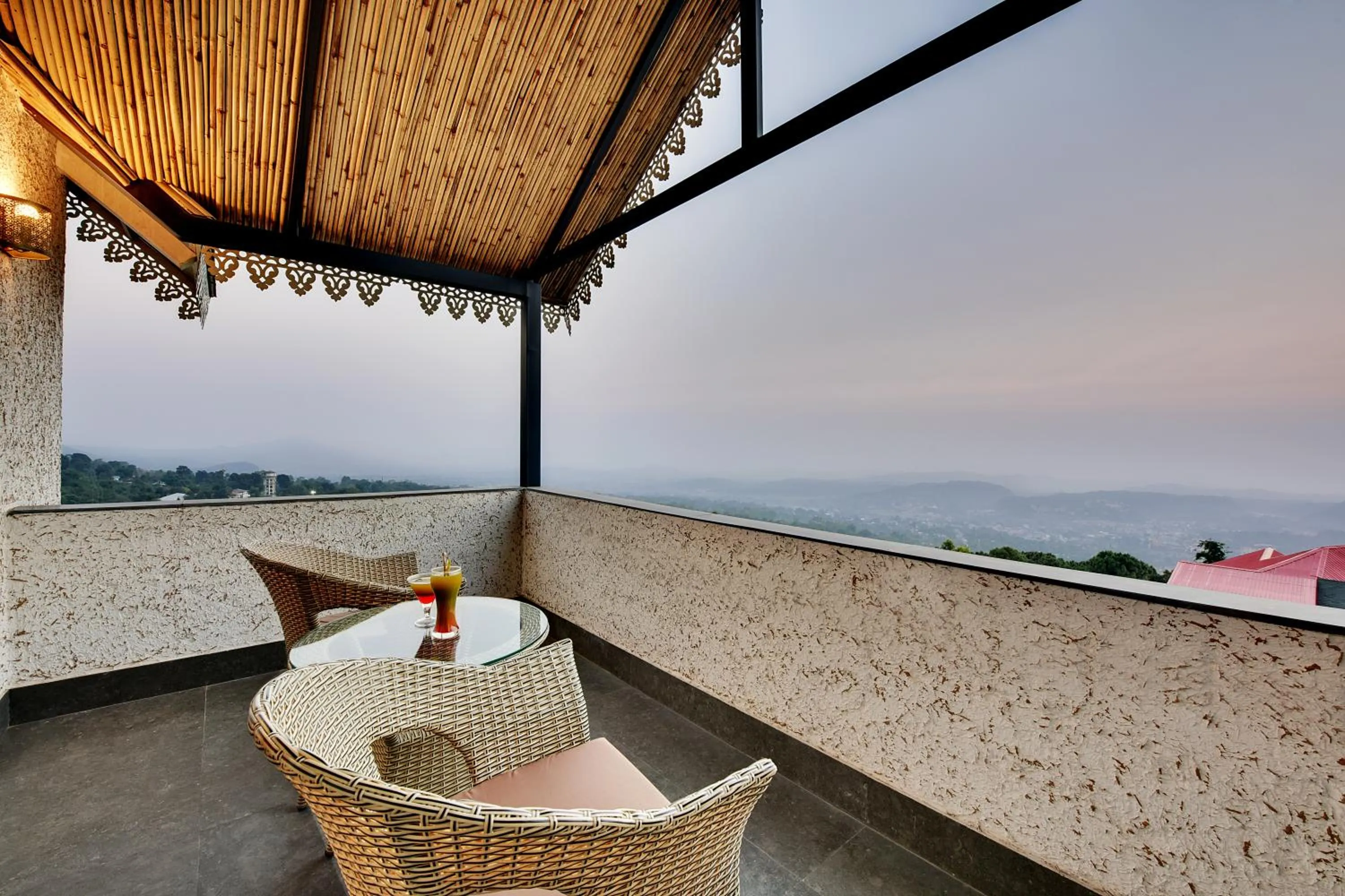 Tiaraa Jujurana Resort & Spa